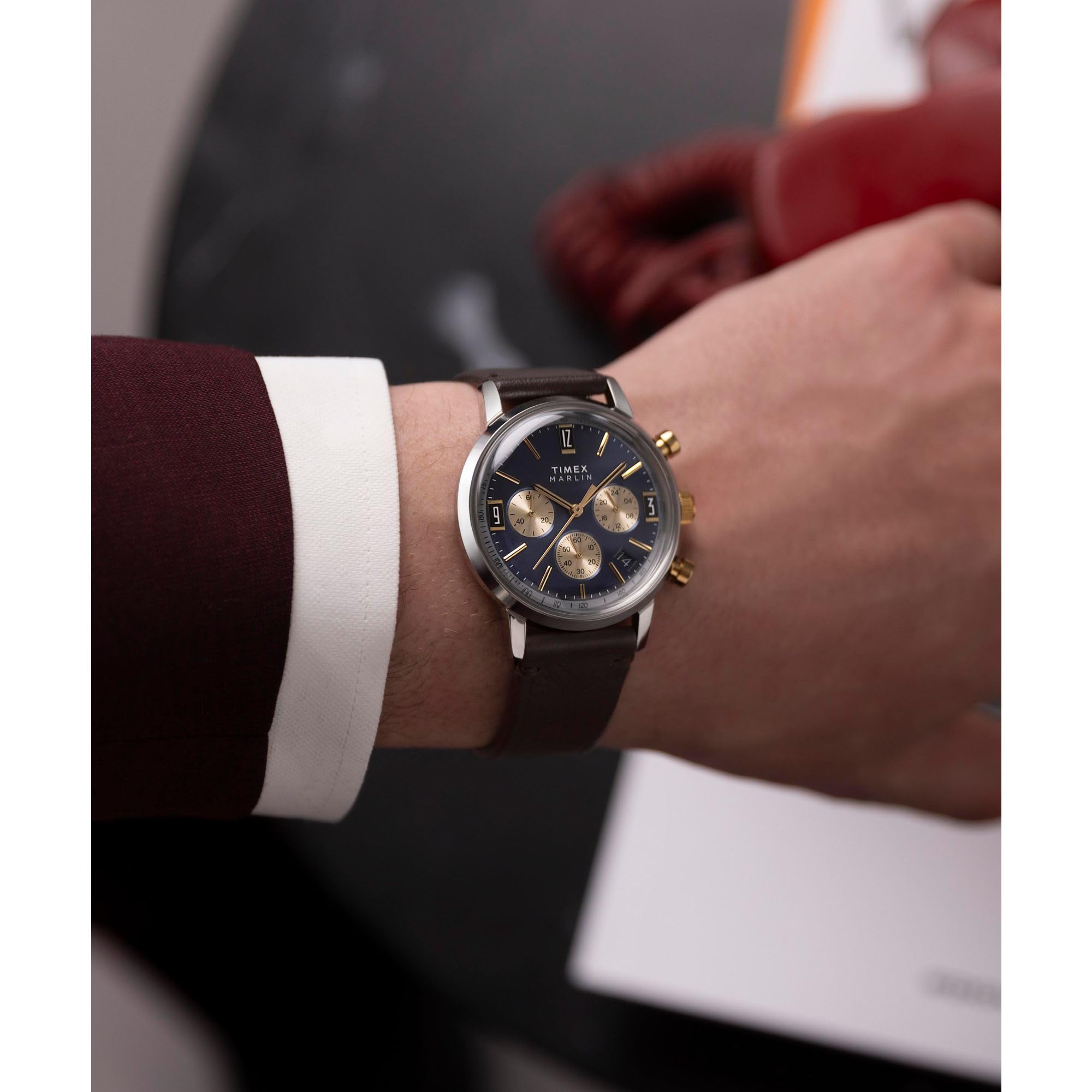 Timex Orologio analogico da uomo al quarzo con cinturino in pelle TW2W60400VQ