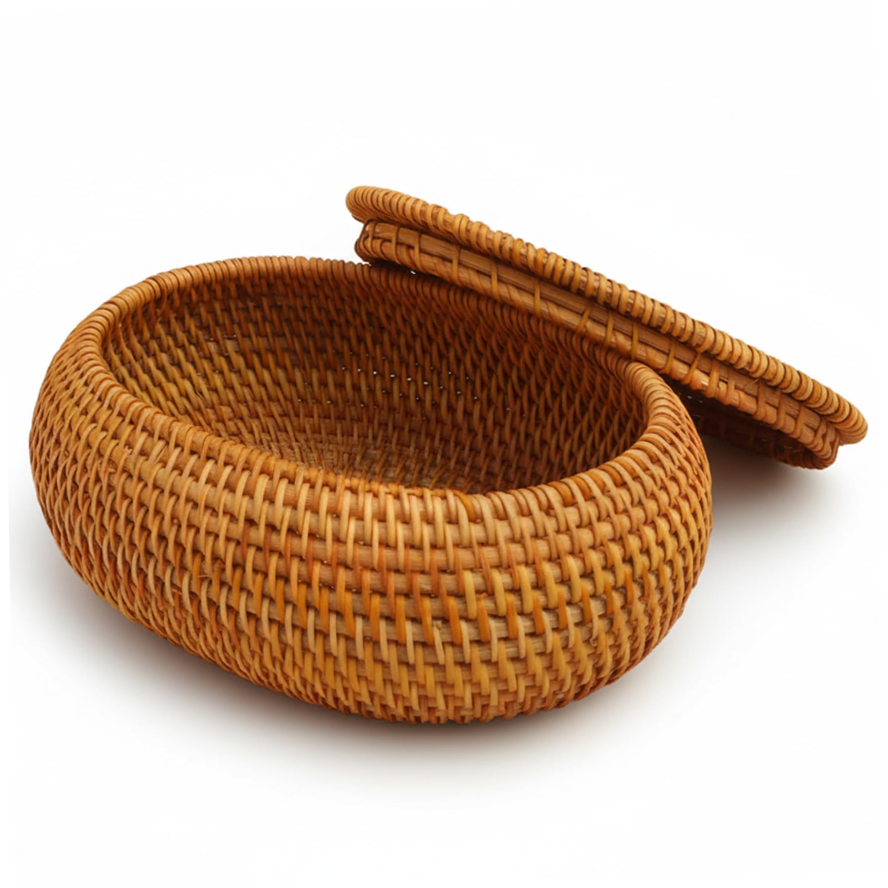 Ameble Natural Rattan Oval Wicker Basket with Lid Decorative Storage Box for Home Organisation for Keys Snacks Fruits Storage Basket