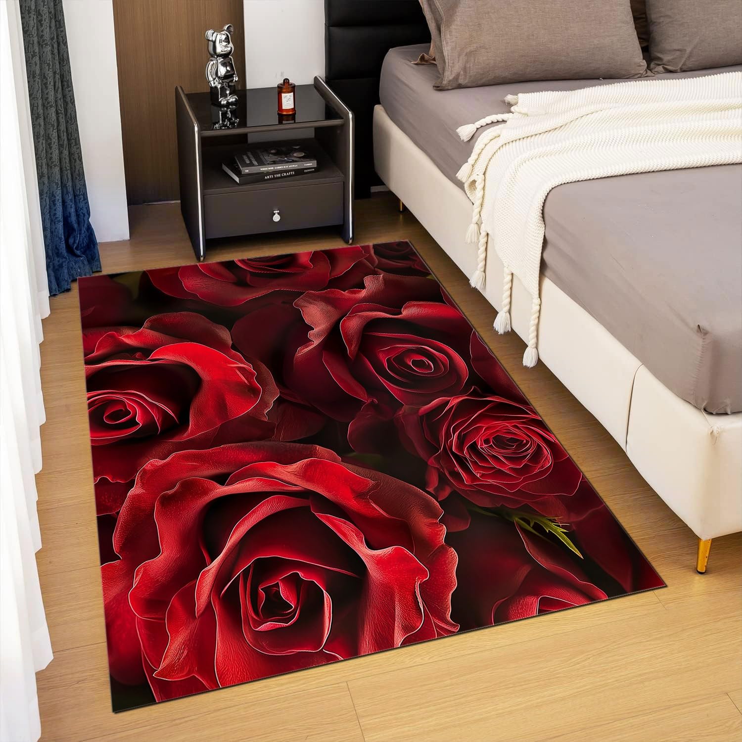 The Carpet nowoczesny dywan z krótkim włosiem do sypialni, jadalni i kuchni, łatwa pielęgnacja, wysoka gęstość runa i przyjemnie miękki, wzór w kwiaty i róże, 180 x 240 cm, czerwony