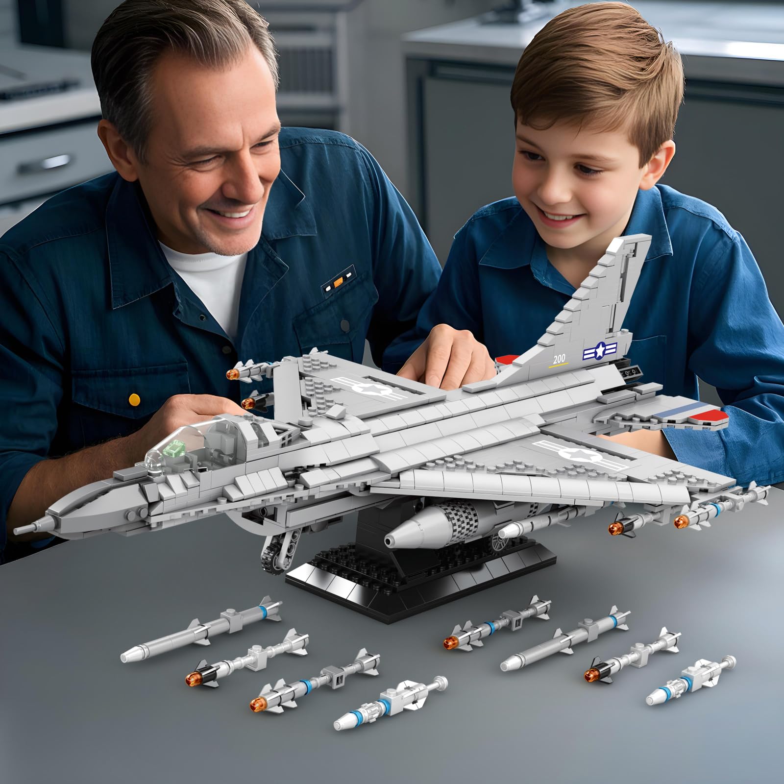 Reobrix Caccia F-16 Costruzione Set, Modello esposizione di caccia militare, Set di giocattoli dell'esercito con aereo Falcon Aeronautica Militare, 33027 Regali appassionati aviazione bambini 14+