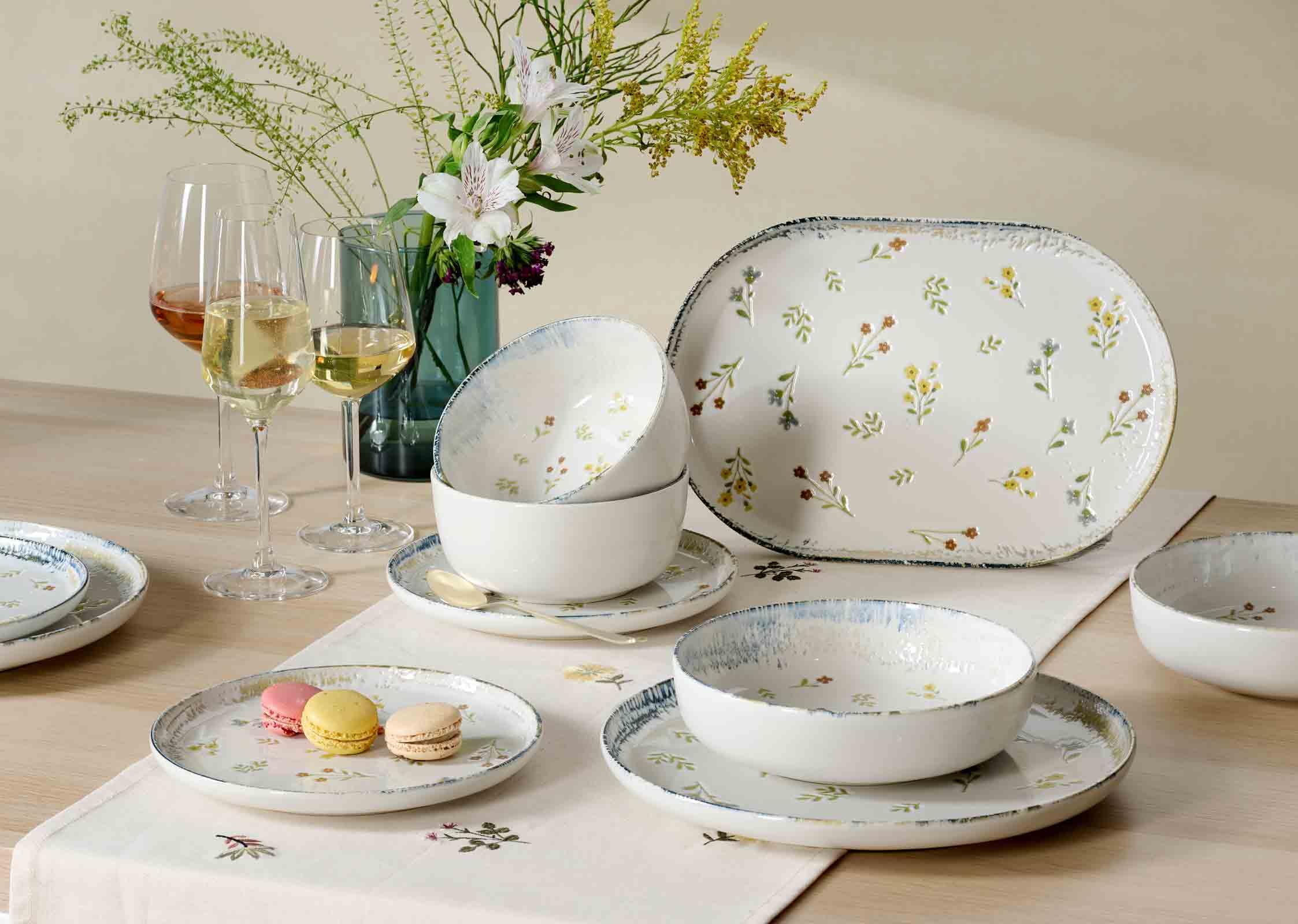 Ritzenhoff & Breker Müslischalen Viola 6er Set, Ø 14.5 cm, Schalen mit Millefleur-Dekor und verwitterten Kanten, Steinzeug, Spülmaschinen- & Mikrowellenfest, Bunt