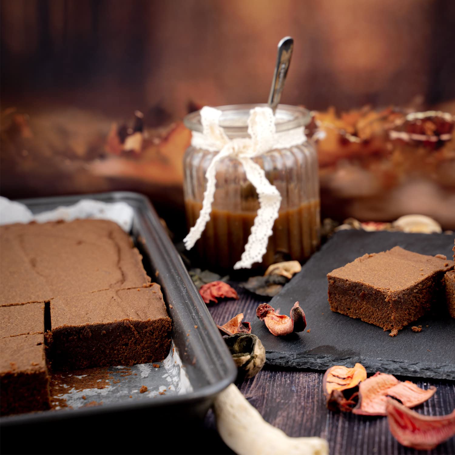 MasterClass Lata para Brownie con PTFE, PFOA y BPA Libre Antiadherente, Robusto Acero al Carbono de 1mm de Espesor, 34 x 20cm Bandeja Rectangular para Hornear