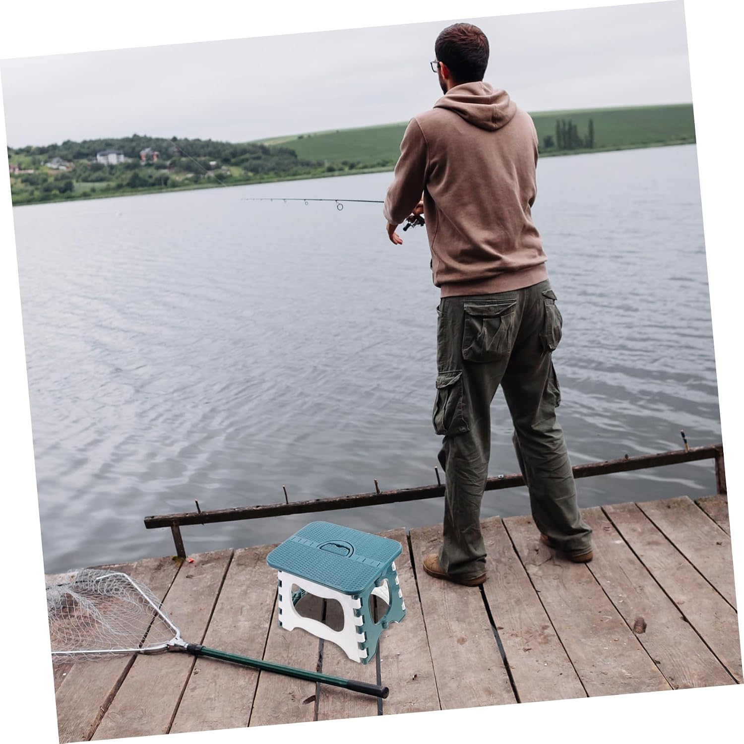 Portable Plastic Folding Step Stool Lightweight Foldable Outdoor and Indoor Stool for Fishing Camping Kitchen Garden Bathroom Multi Use Seat for Adults