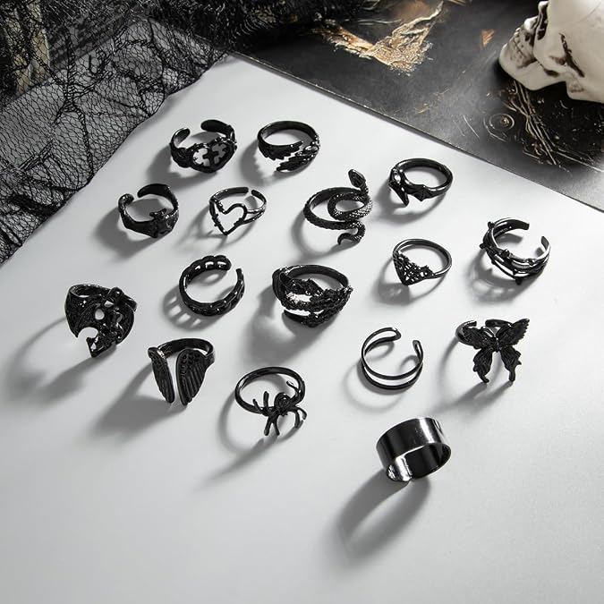 16-20 PCS Gothic Ring Set for Women Men Vintage Black Snake Spider Bat Wing Ring Dark Style Halloween Ring Chunky Stackable Adjustable Y2k Statement Ring Halloween Party Jewelry