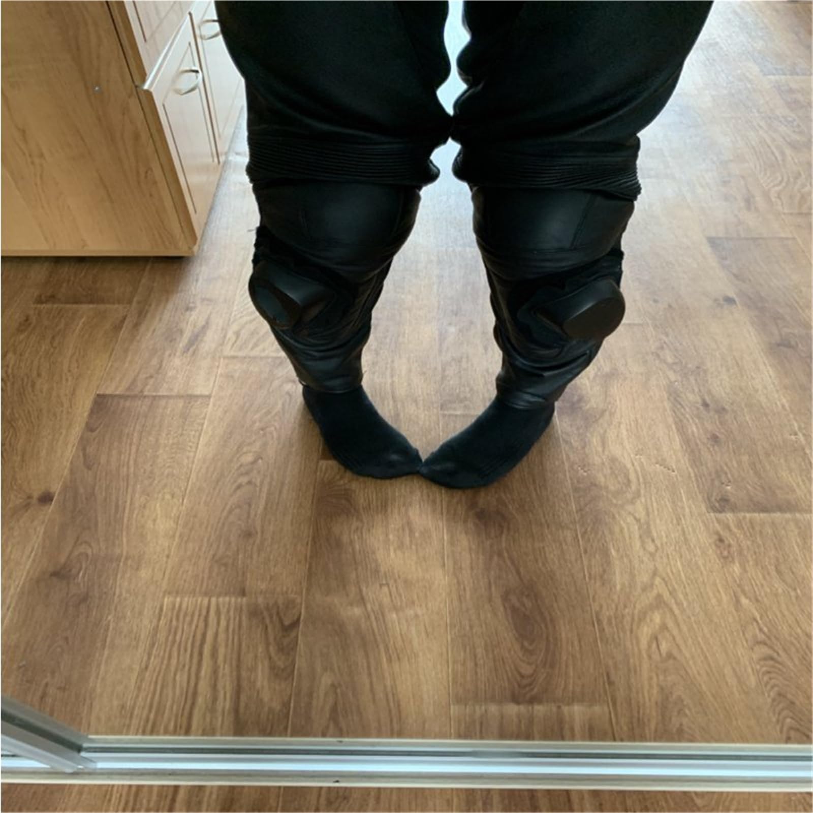 Genouillères, Protège-Tibias, Pantalons De Moto, Blocs De Meulage, Accessoires De Course Et De Skateboard