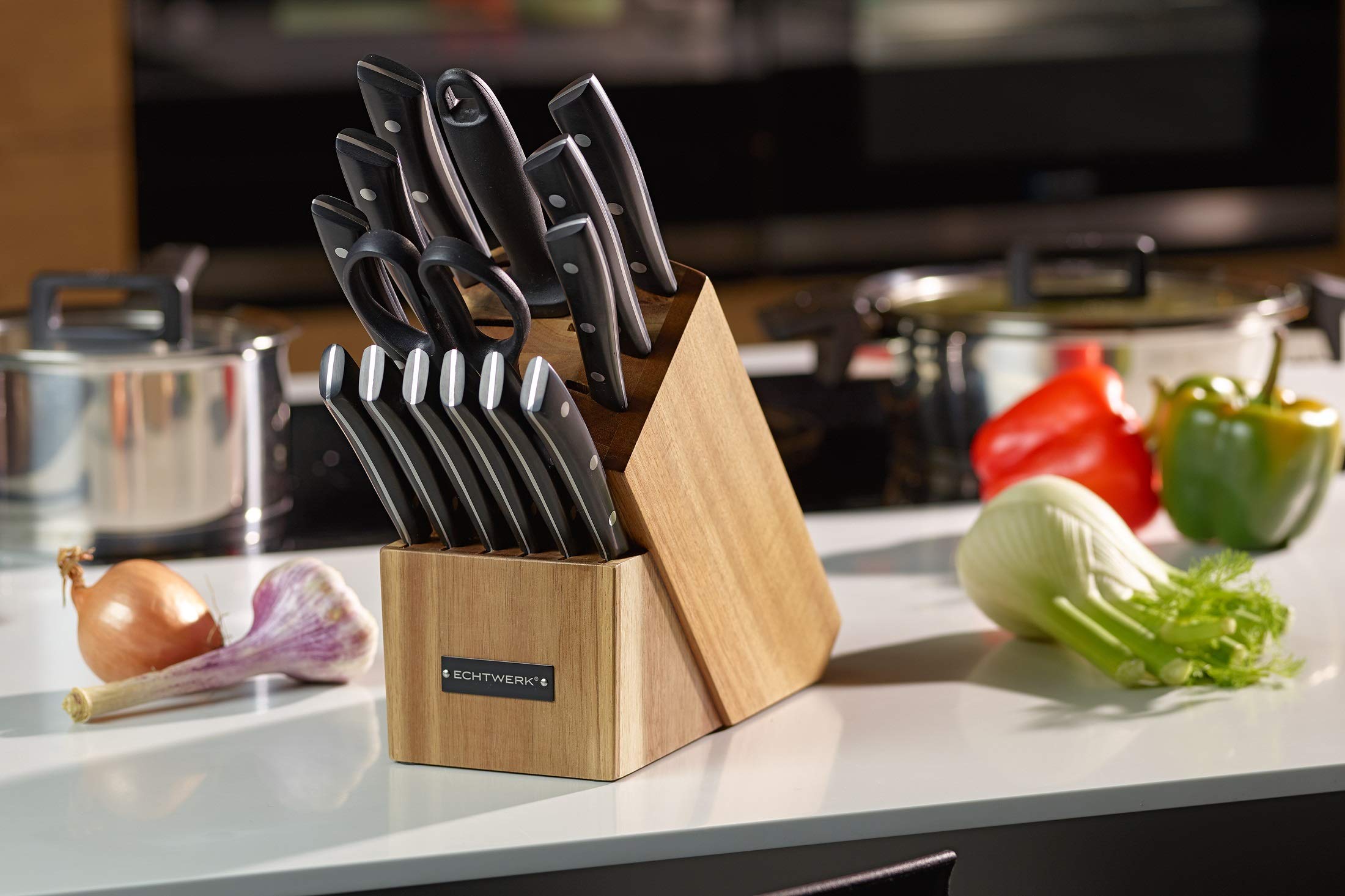 ECHTWERK Messerblock Set "Premium", mit Küchenmesser Set aus Klingenstahl, Messer Set inkl. Schere & Wetzstahl, Akazienholz Block/Messerhalter mit rutschhemmenden Füßen, ergonomischer Griff, 15tlg