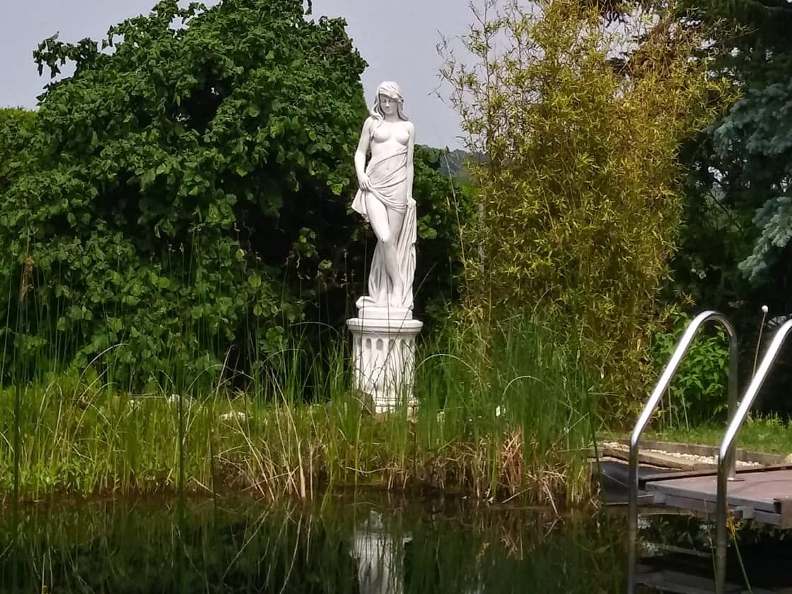 gartendekoparadies.de Erotische Frauen-Statue, Steinfigur, Steinguss, Grau, Frostsicher, H. 149 cm, 144 kg für Außenbereich
