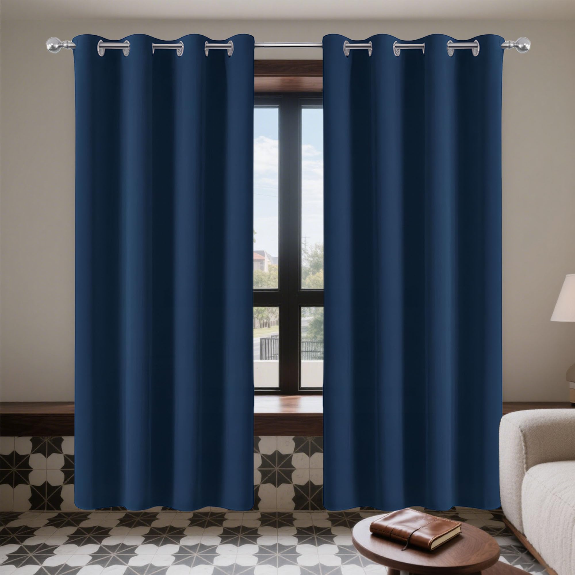 Rideaux occultants bleu foncé pour chambre : l'isolant thermique idéal 141x169