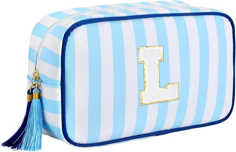 Necessaire de maquiagem listrada ISPbag com inicial, zíper com tassel e acabamento azul, 1 unidade