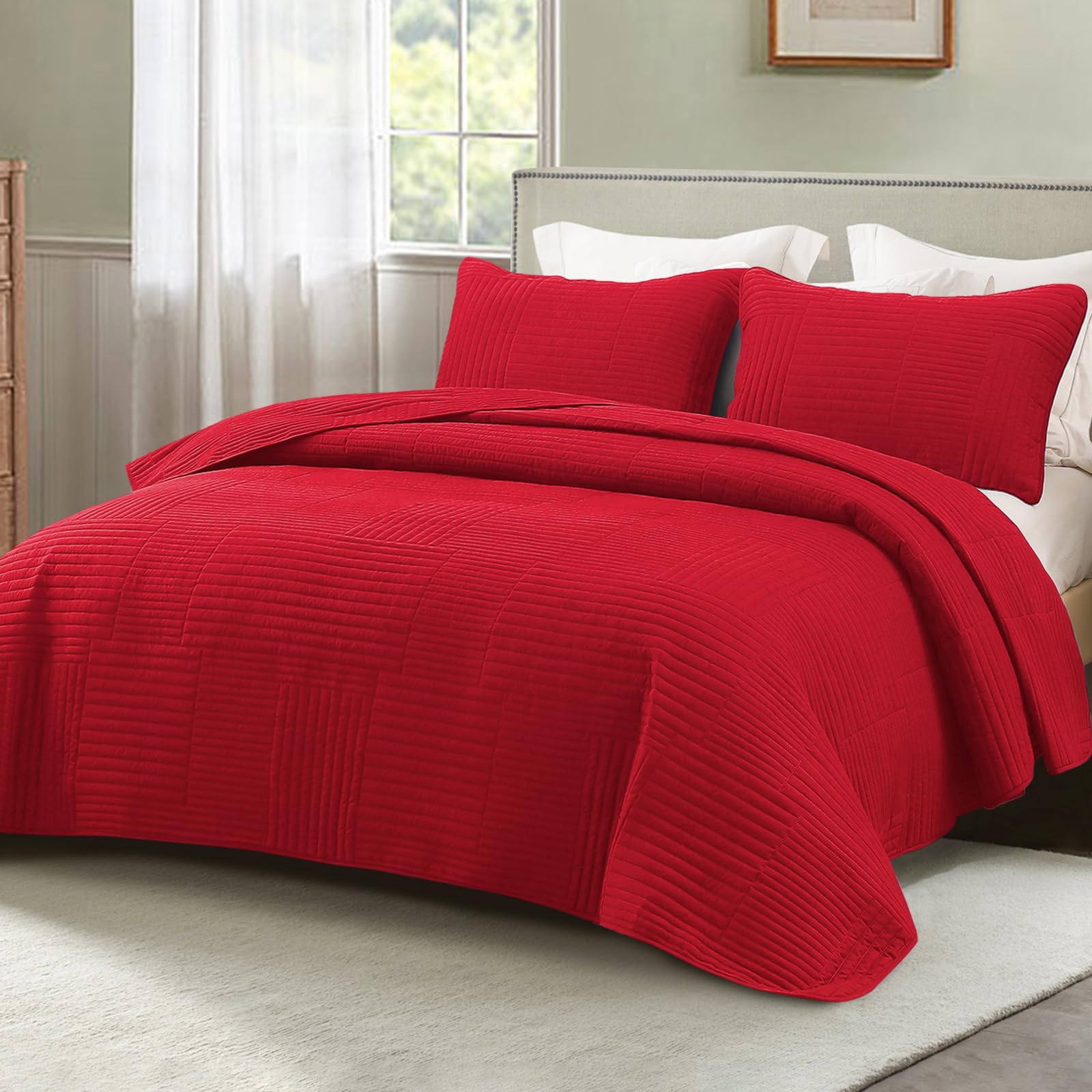 Whale Flotilla Ultra Soft King Quilt Bedding Set, Lightweight Microfiber Red Quilts Bedspreads Oversized, 3 Piece Ultrasonic Geometric Coverlet Bed Cover for All Seasons