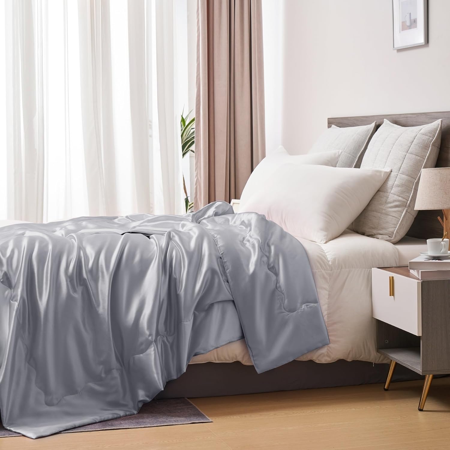 Light Grey Cooling Satin Throw Blanket 50 x 60 Inches Soft Lightweight Silky Bed Blanket for Couch, Sofa, Camping, Bed, Outdoor, Travel, Car