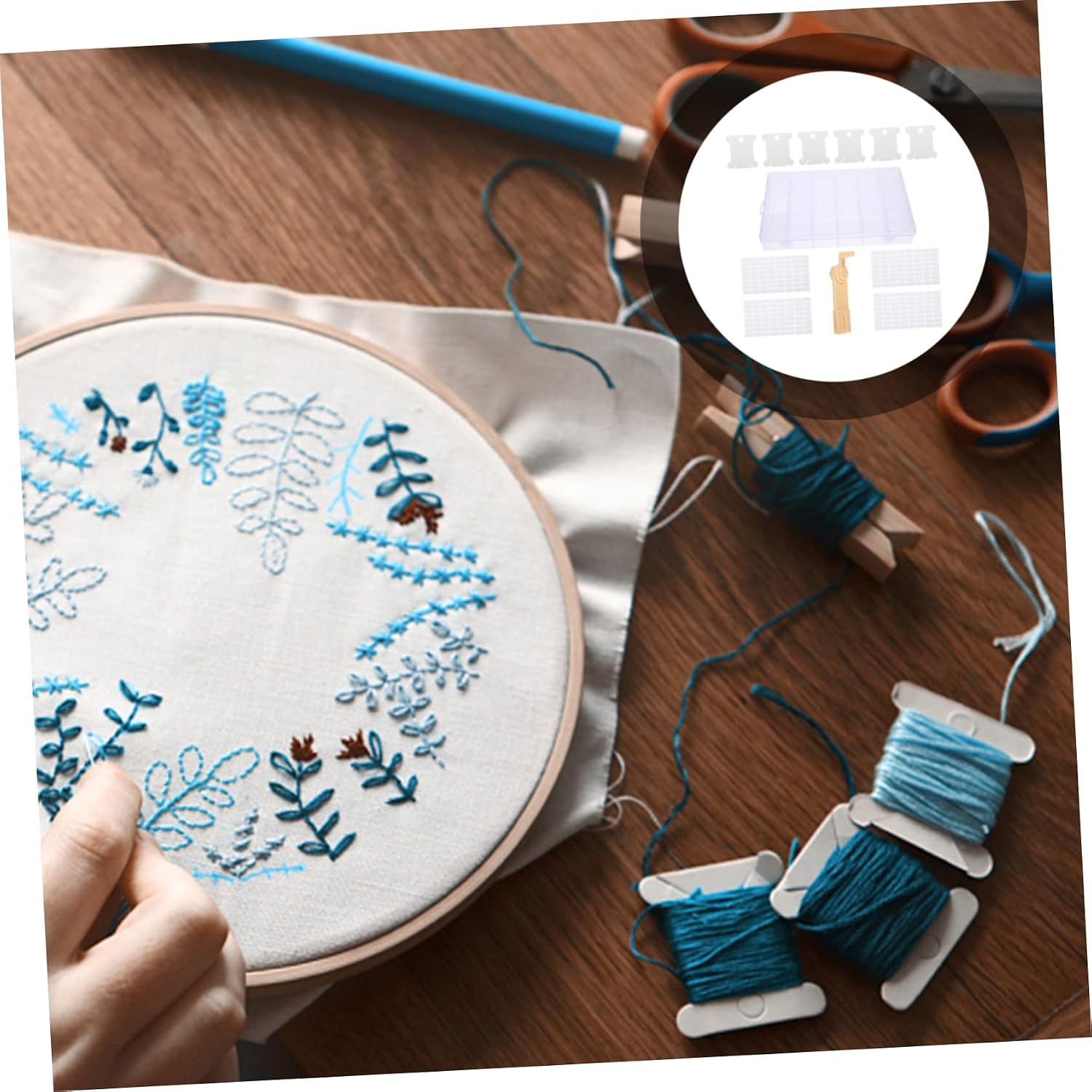 STOBOK 1set Embroidery Floss Organizer Thread Bobbins Cross Winder Compartment Storage Box for Crafting Sewing and Projects