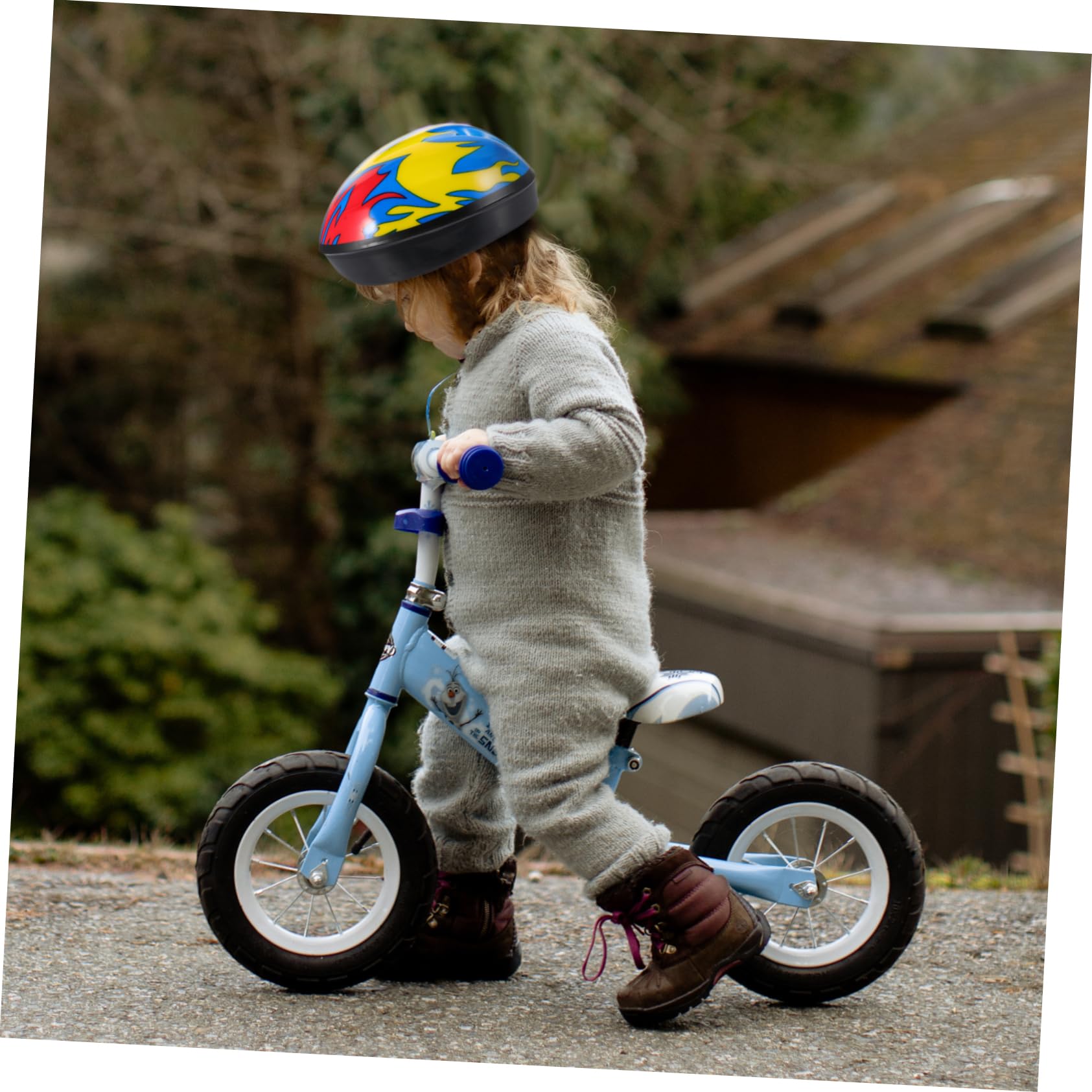 GALPADA Complete Boys and Girls Safety Gear Kit 1 Set Includes Helmet Pads Wrist Guards Elbow Pads for Riding Skating Biking