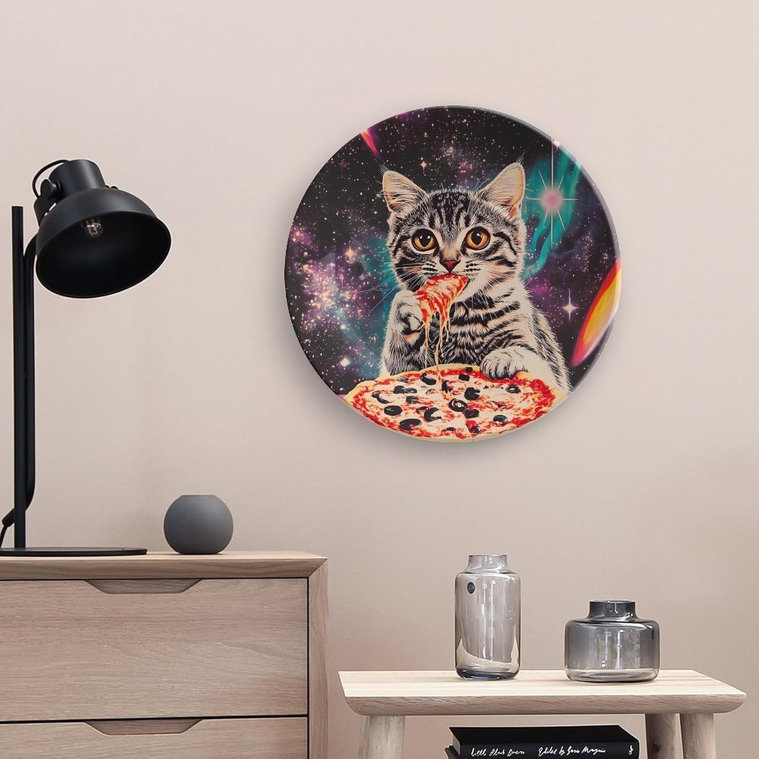 Cat Eating Pizza Bone China Decorative Porcelain Plates Dinnerware Ornaments