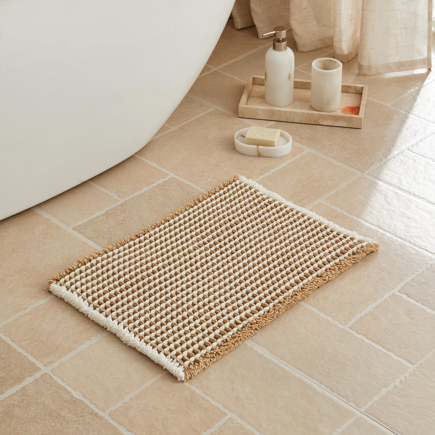 Triohero Waffle Bath Mat, Small Boho Bathroom Rugs Non Slip Washable, Ultra Soft Super Absorbent Quick Dry Farmhouse Bathroom Decor, 16" x 24", Khaki