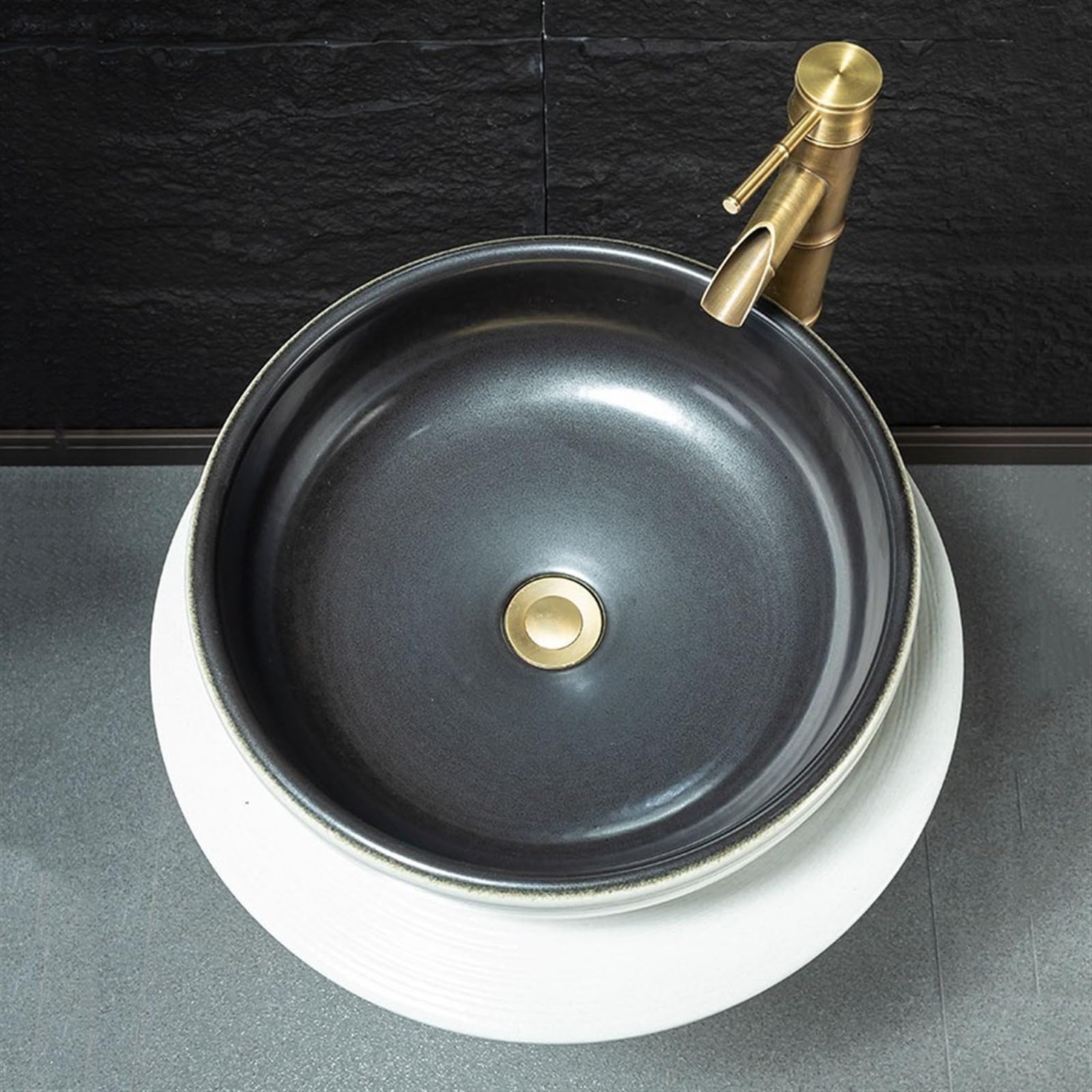 Ceramiczny zlew pod umywalkę do użytku wewnątrz i na zewnątrz, biały wolnostojący zlew, trzyczęściowy zlew podblatowy z miedzianym kranem i zestawem odpływowym, łatwy w instalacji B (001-jeden rozmiar