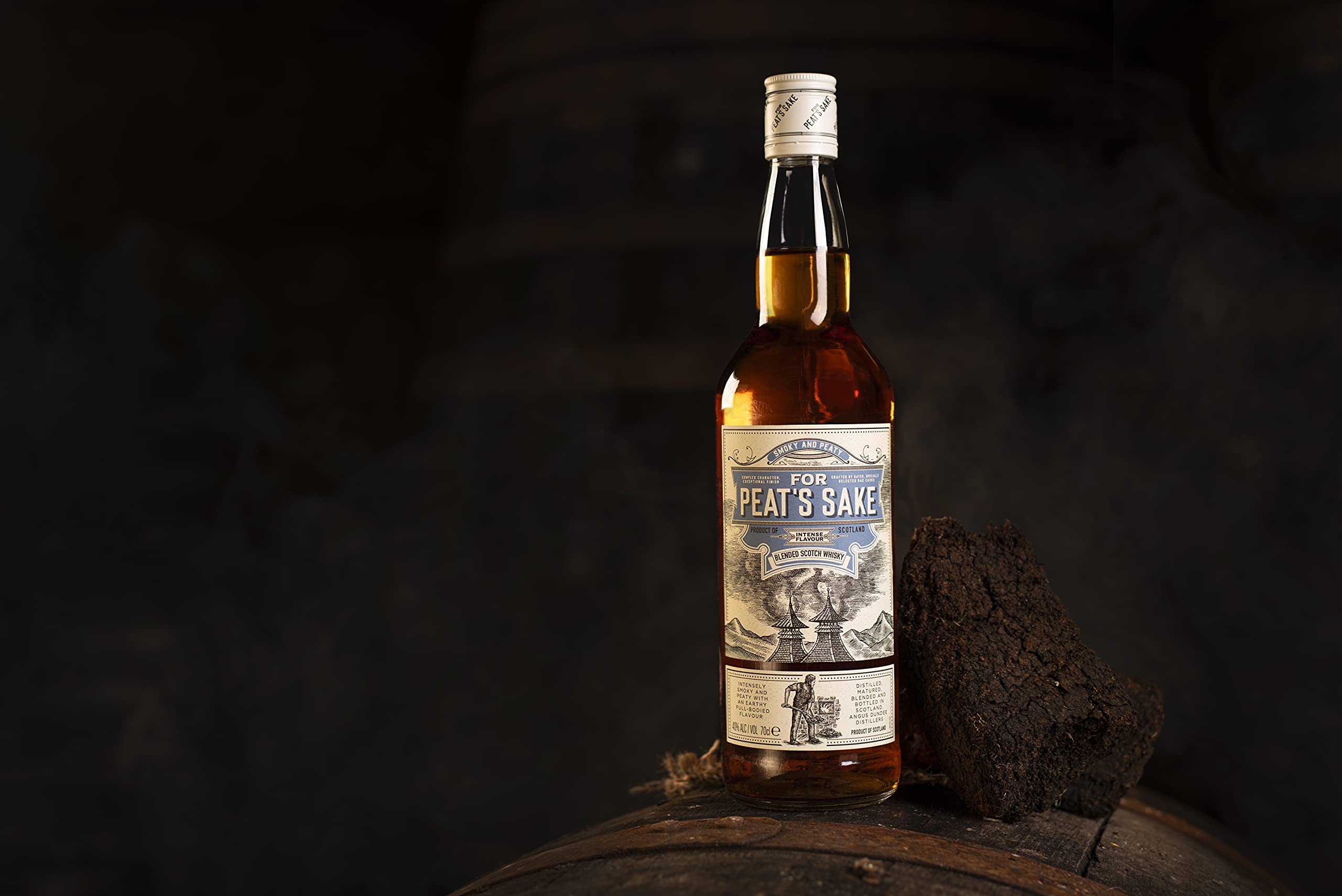 For Peat´s Sake - Peated Blended Scotch Whisky | Blended Malt | 1x0.7L | Inspiriert von der Mälzer-Figur Peat | Schottland | Intensiv rauchig (Packung mit 2)