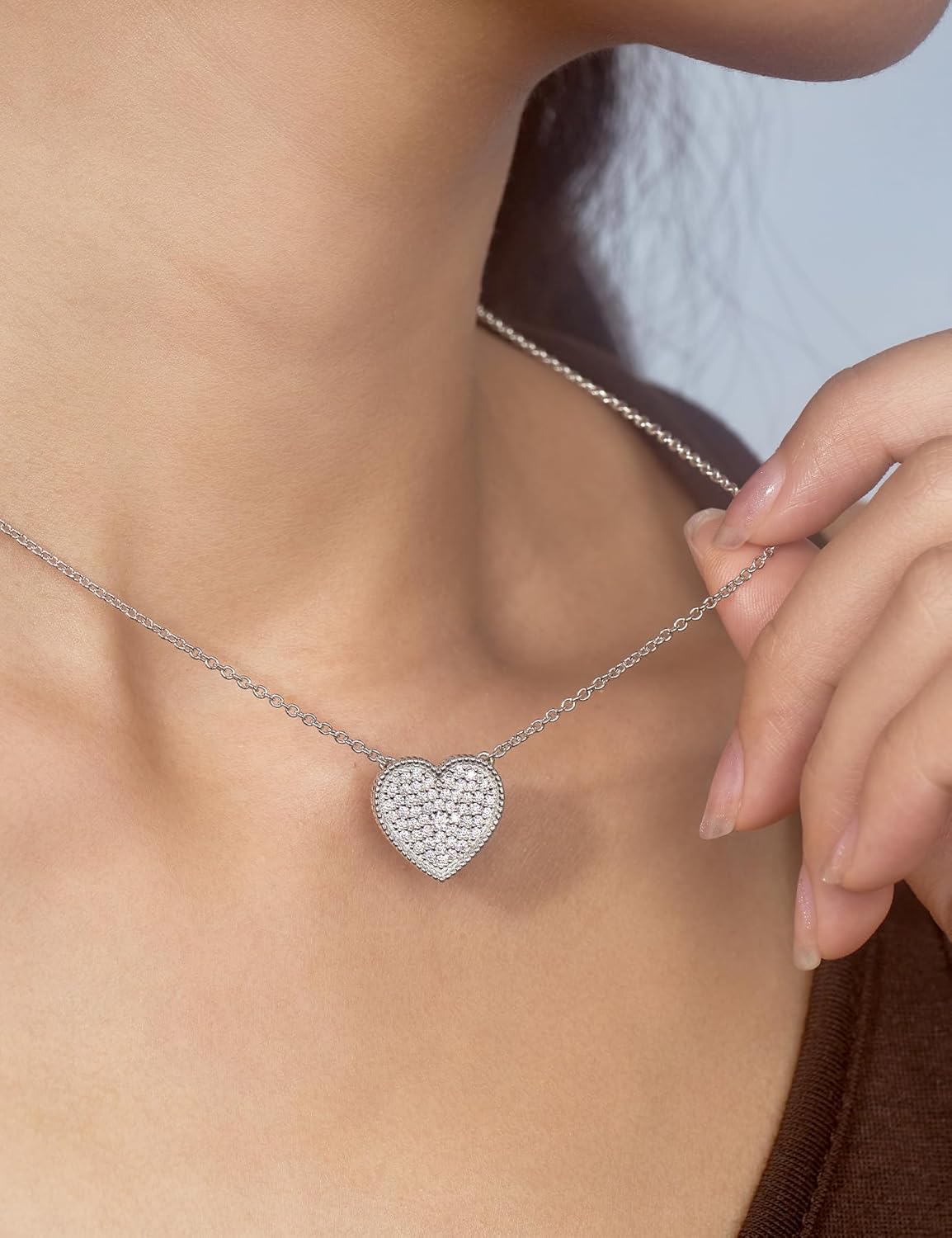 IMOLOVE Moissanite Heart Necklace for Women, Sterling Silver Pendant Necklace, Hypoallergenic Heart Pendant Jewelry Gift - Image 4