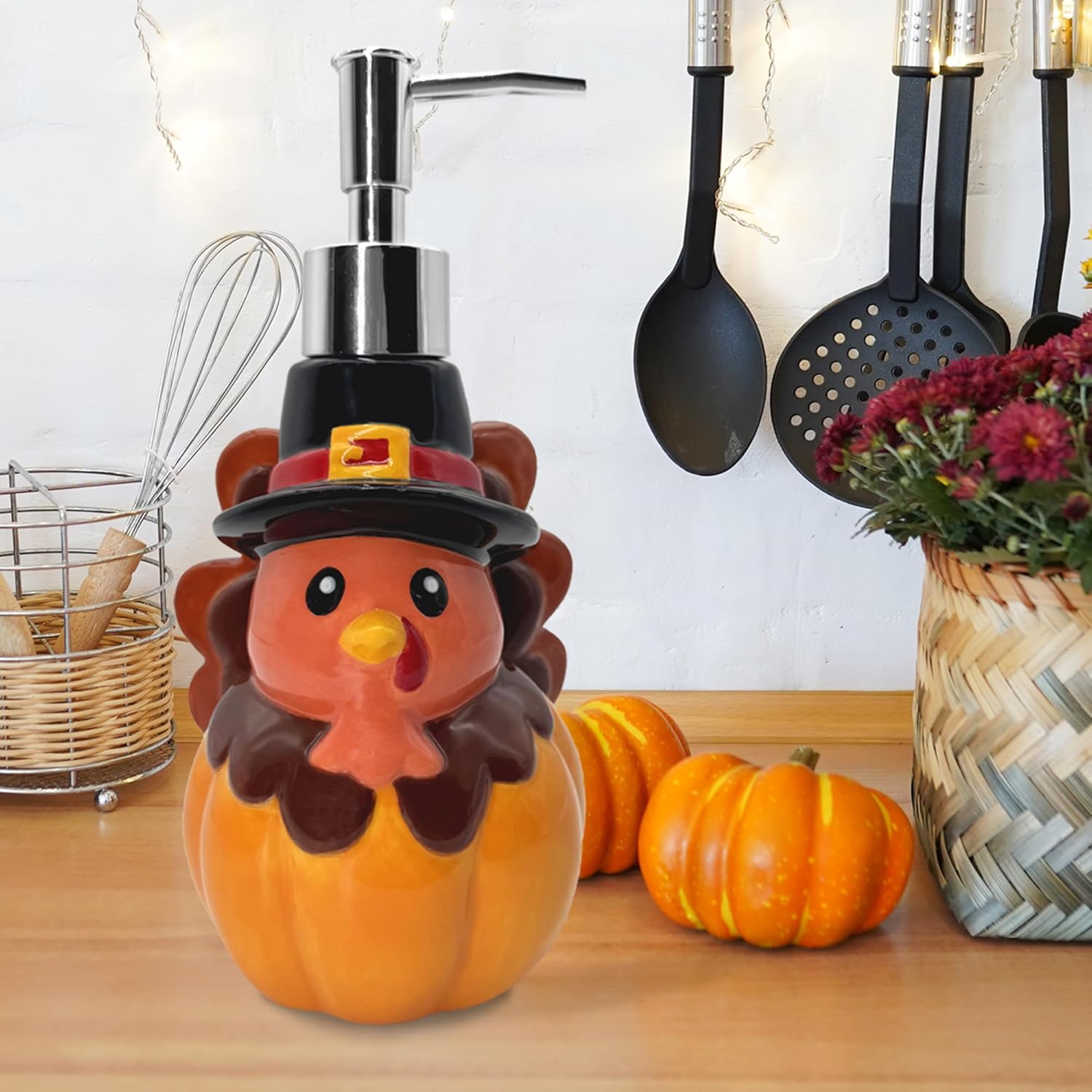 Thanksgiving Turkey Soap Dispenser, Thanksgiving Turkey Bathroom Decor Ceramic Soap Dispenser for Kitchen Countertop, Thanks Bathroom Decorations Refillable Hand Soap Dispenser with Pump Kitchen Decor