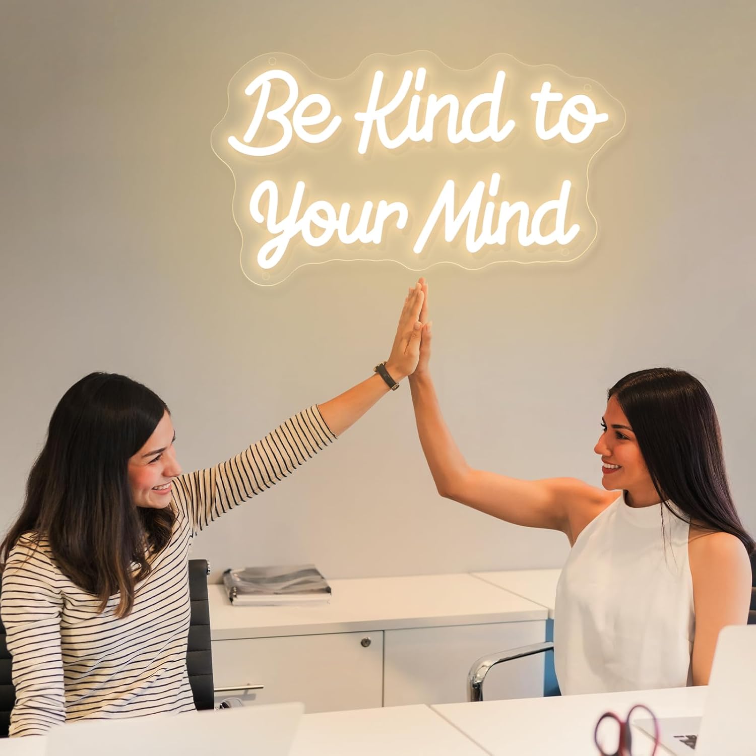 Be Kind to Your Mind Neon Sign Dimmable Led Neon Lights for Wall Decor USB Encouragement Word Neon Light Up Signs for Bedroom Home Bar Office Study Room Wedding Birthday Party Teens Girls Gifts