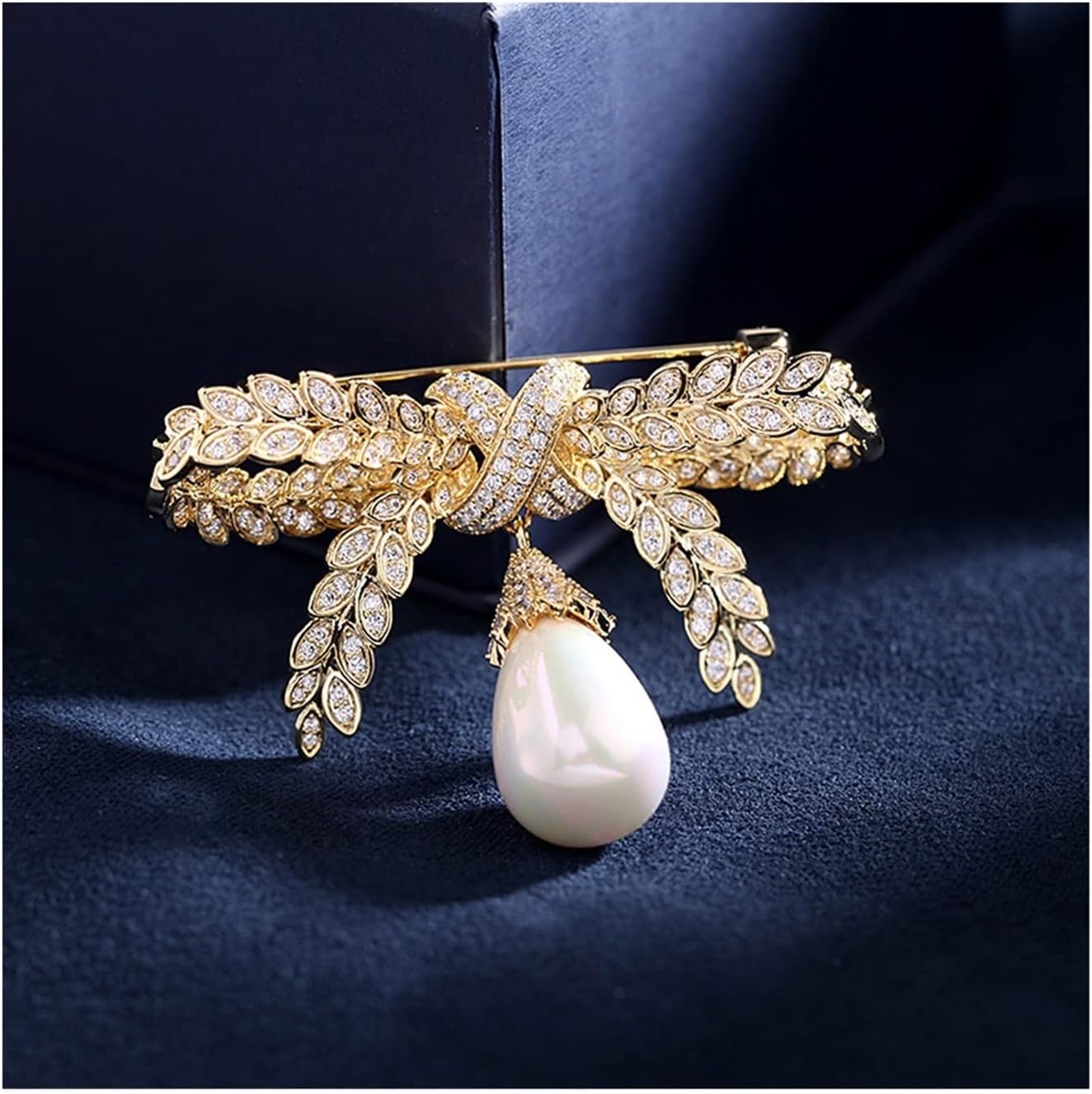 Brooch Brooch Brooch Temperament Autumn and Winter Coat Accessories Brooch pins,1