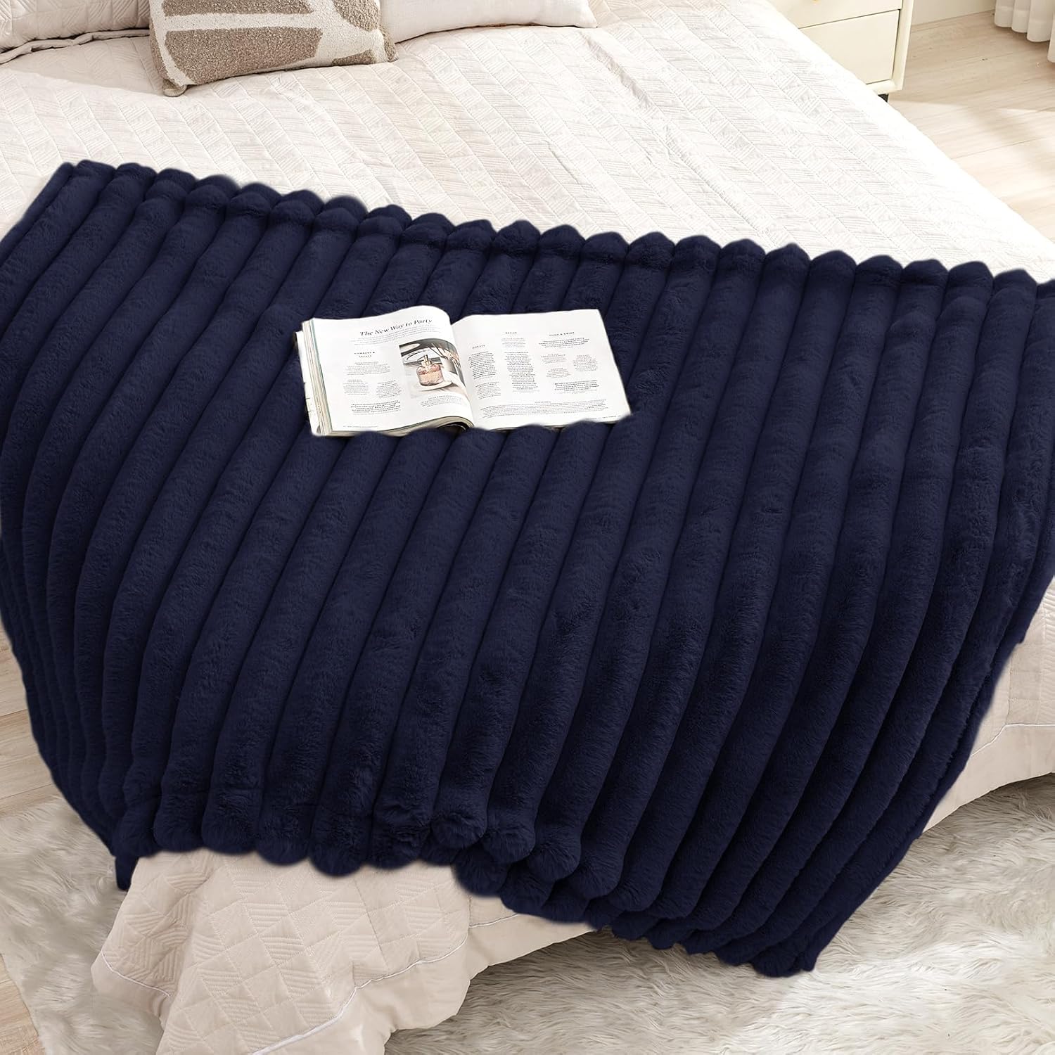 Faux Fur Throw Blanket for Couch, 850GSM Cozy Soft Plush Thick Striped Luxury Blanket for Sofa Living Room Bedroom,50 * 60 Inches, Navy Blue - Image 6