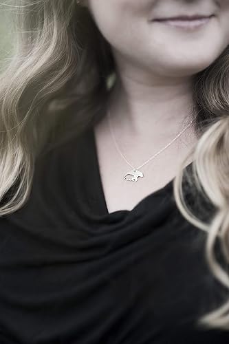 Miniatura 4 de MAMA BEAR NECKLACE - PURE Sterling Silver - A Premium Made Necklace For Moms and New Moms