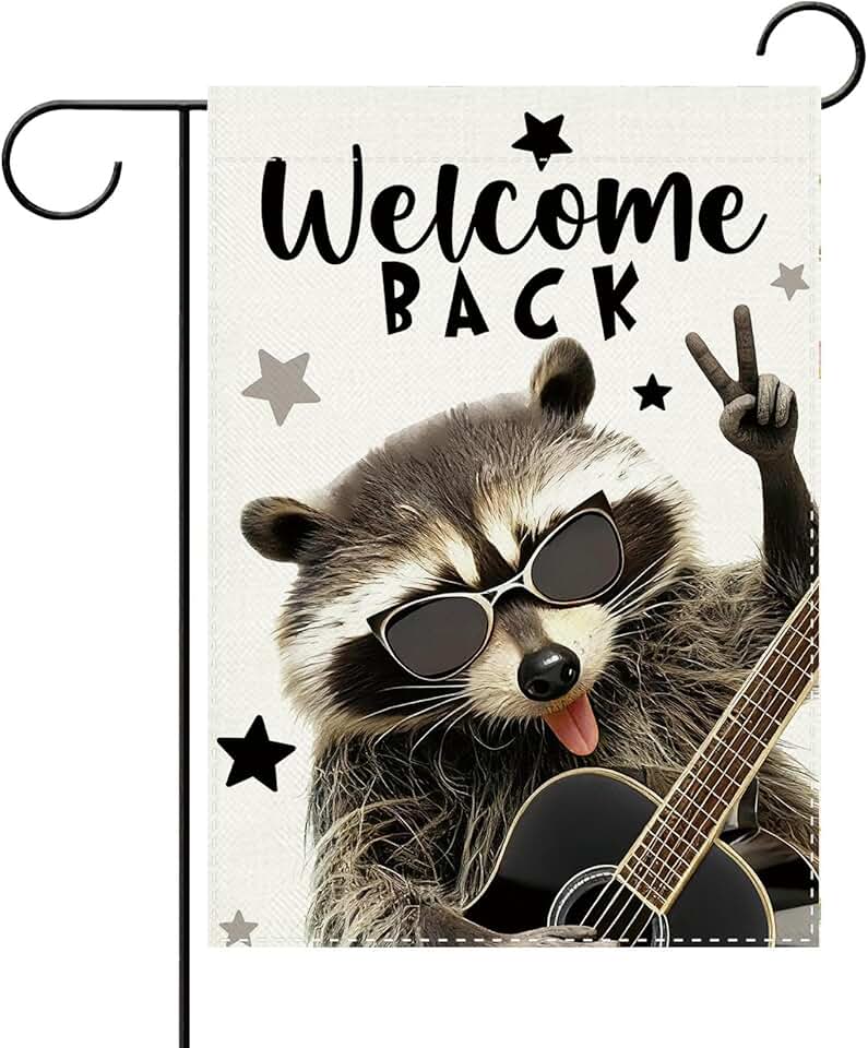 Welcome Back Animal Rock Music Bandeira decorativa de jardim, guitarra guaxinim de balanço engraçada, decorações externas de quintal pequeno, serapilheira estrelas de fazenda decoração de casa