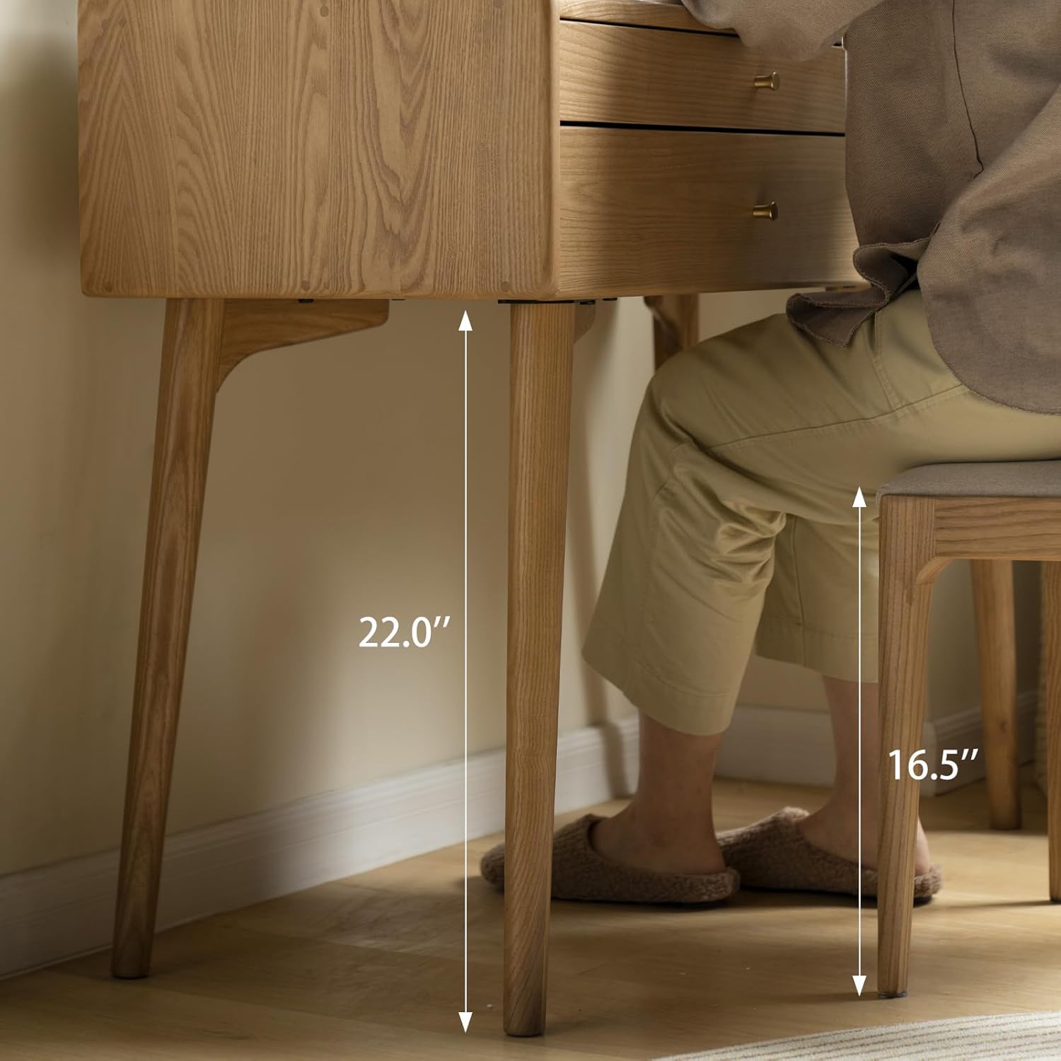 Small Vanity Desk, Solid Wood Dressing Table with Drawer Divider, Study Desk and Vanity Desk for Bedroom, 18" D x 31" W x 32" H