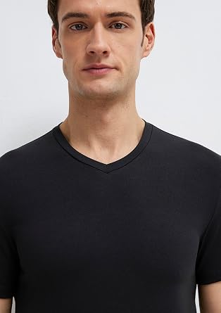 V-Neck Stretch Black Basic T-Shirt Fitted/Body Seated Cut 061748-900