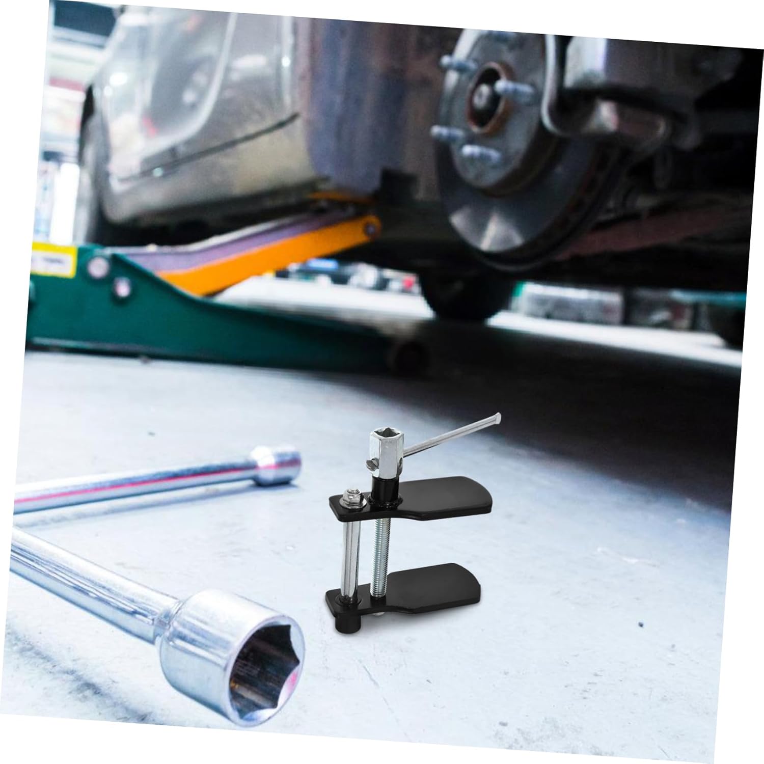 Caliper Piston Compressor Tool for Disc Brake Repair Heavy Duty Spreader Tool for Easy Brake Pad Installation Universally Compatible Multiple Car Models
