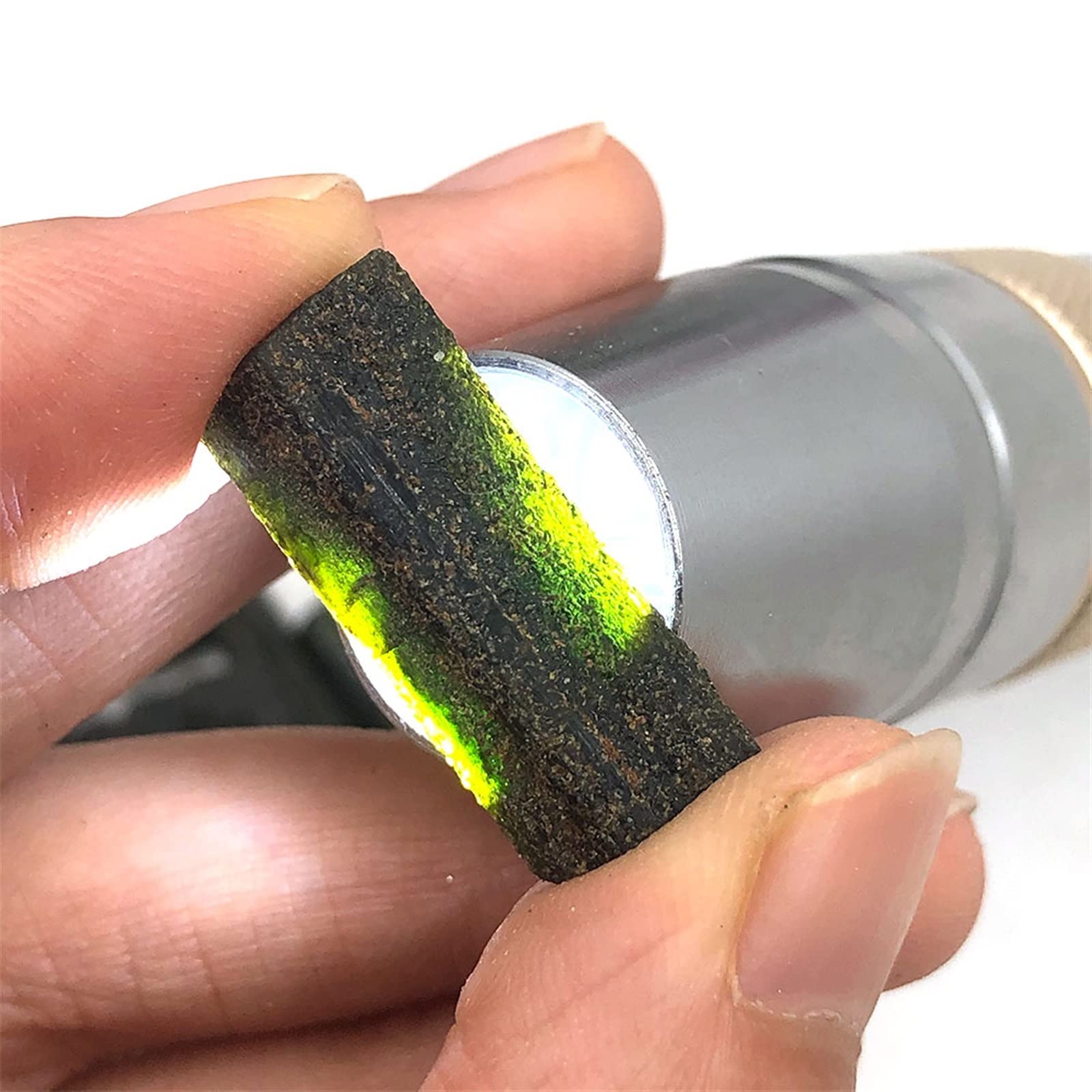 Cristallo Naturale Grezzo 10 g tormalina Verde Naturale Grezza Gemma di Cristallo Schorl Esemplare Originale creazione di Gioielli in Pietra Grezza Decorazione della Stanza