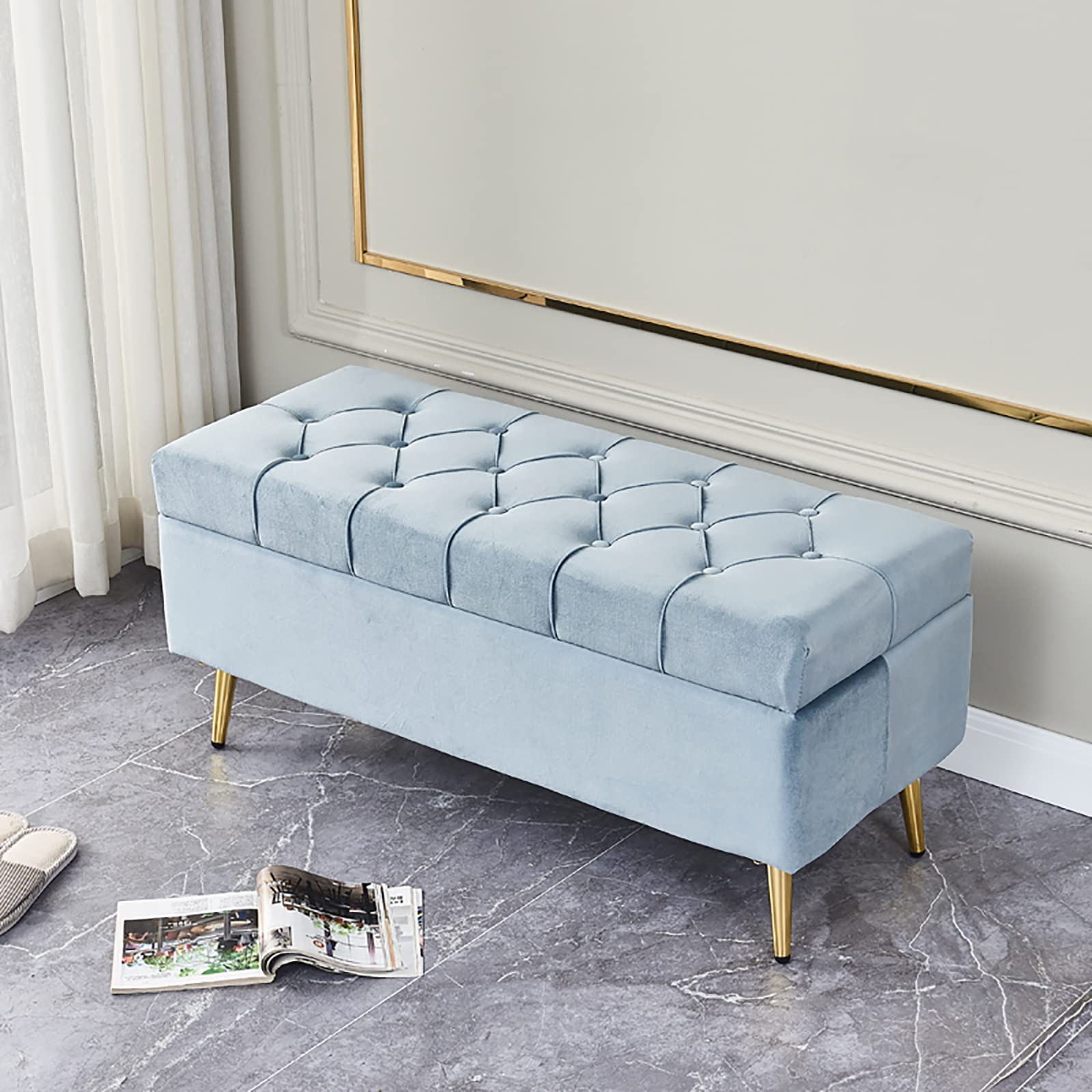 Banc ottoman de rangement en velours pour sublimer votre chambre
