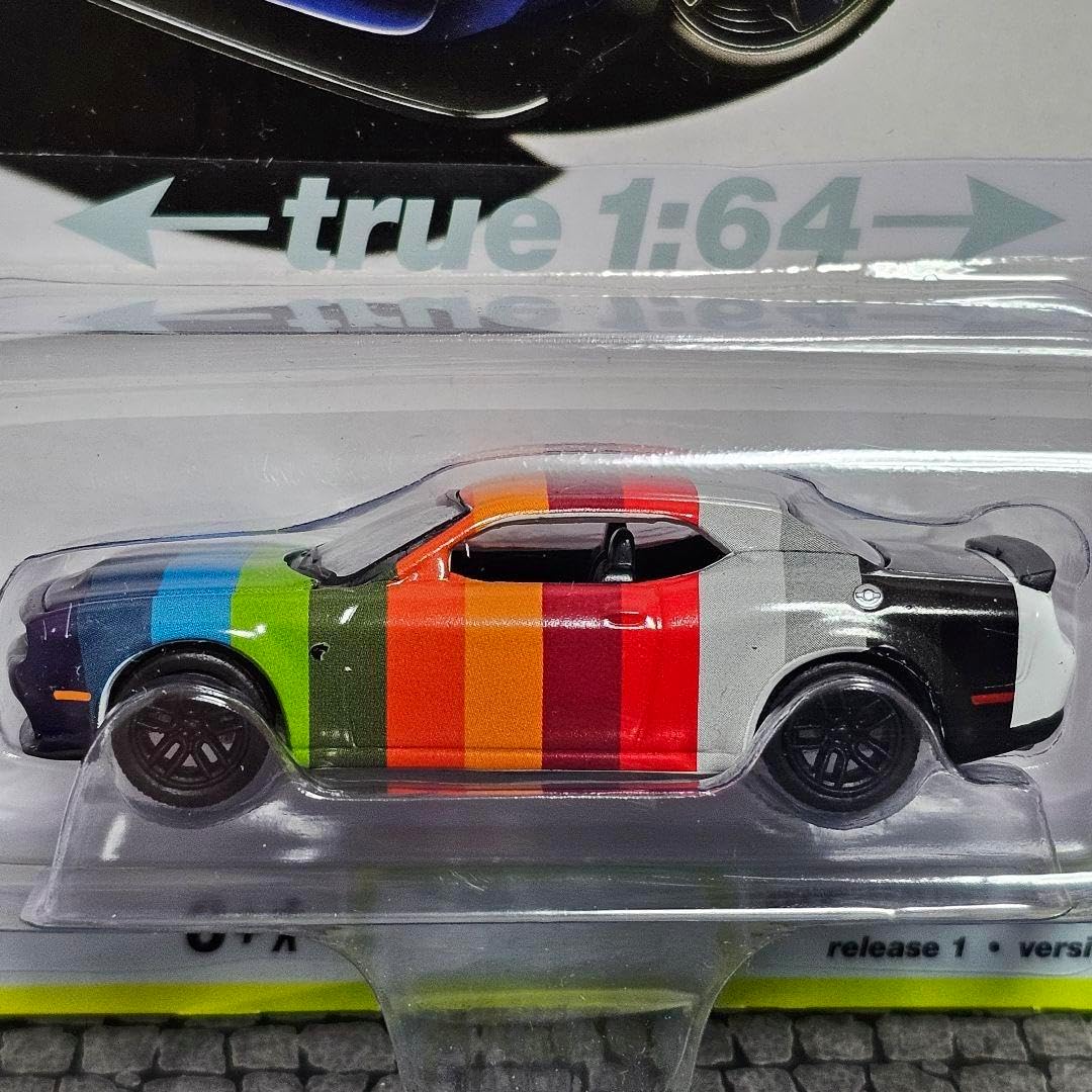 オートワールド ダッジ チャレンジャー ヘルキャット 14カラー 1/64