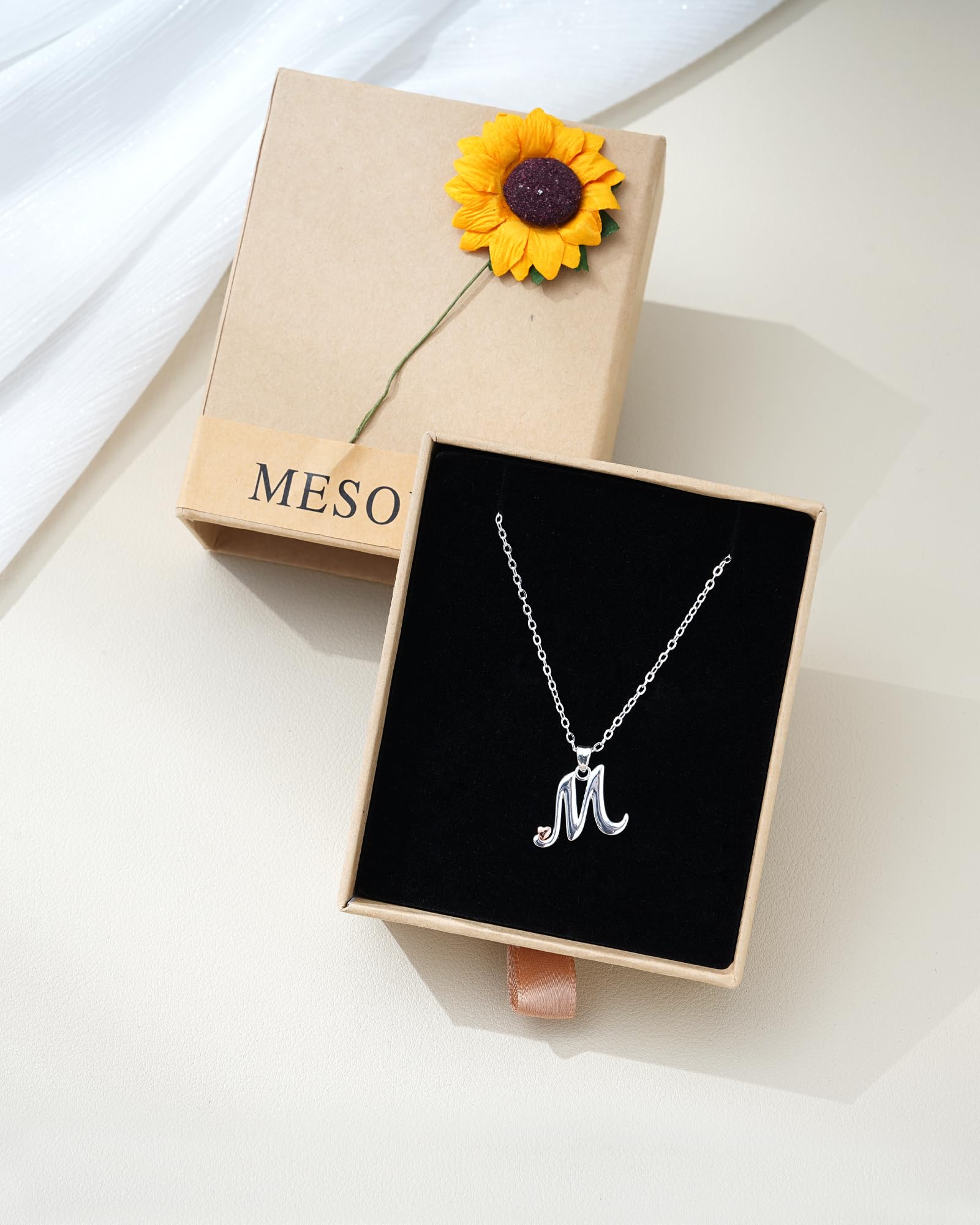 Mesovor Collane in Argento Sterling 925 per Donna, Delicata Collana con Nome Iniziale e Cuore in Oro Rosa, Regali di Gioielli per Fmiglia, Madre, Sorella, Figlia, Moglie