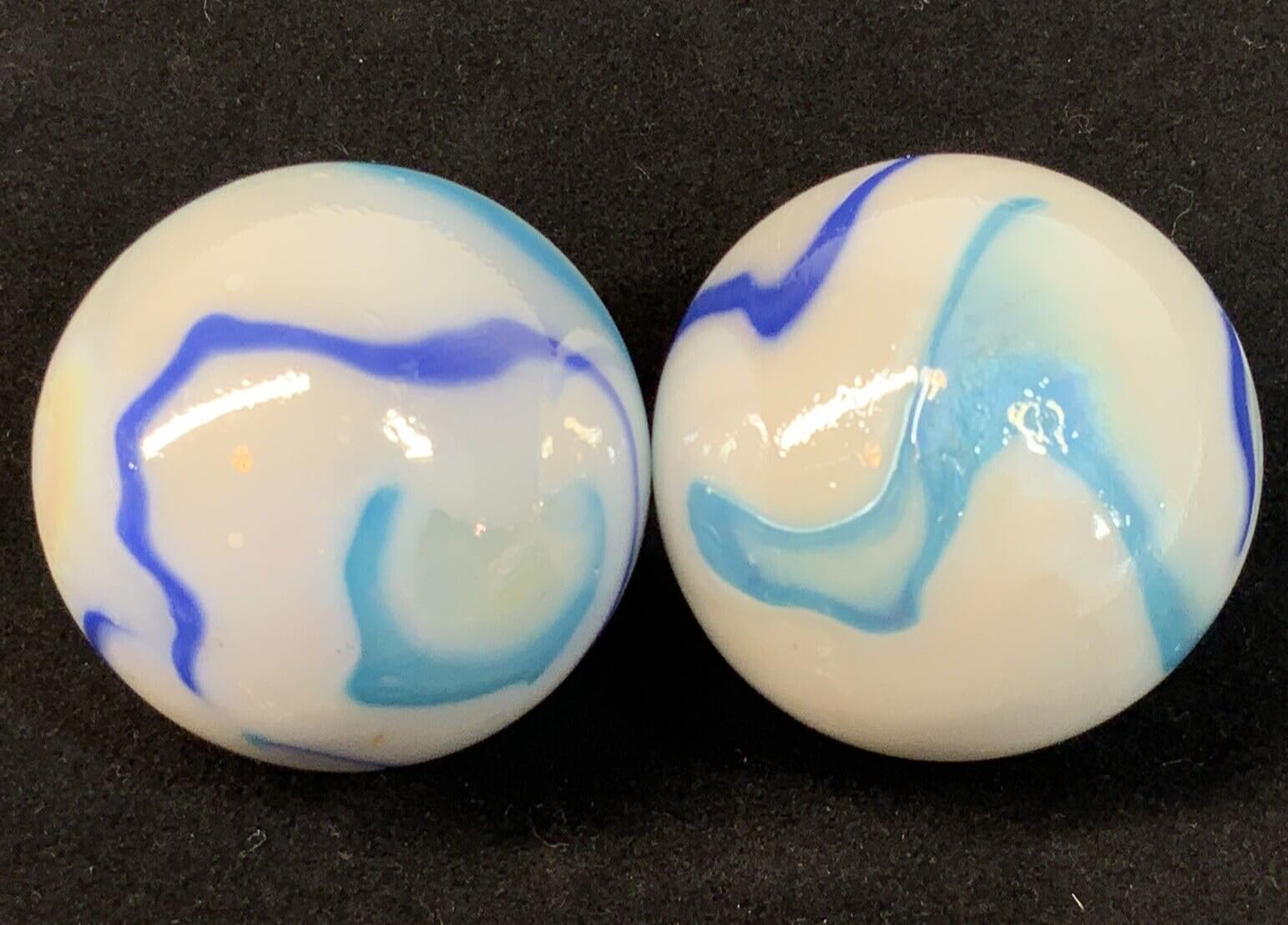 2 BOULDERS 35mm Tiger Shark Marbles White Glass Large Huge Swirl