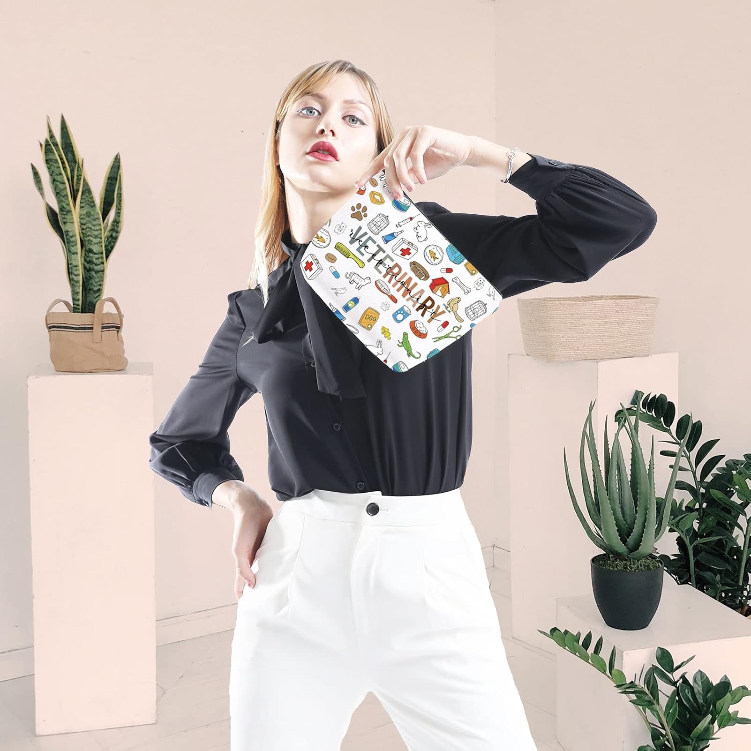 GJTIM Veterinary Receptionist Zipper Pouch Veterinarian Appreciation Gift Animal Rescue Gift Vet Tech Survival Kit (Vet Receptionist) - Image 7