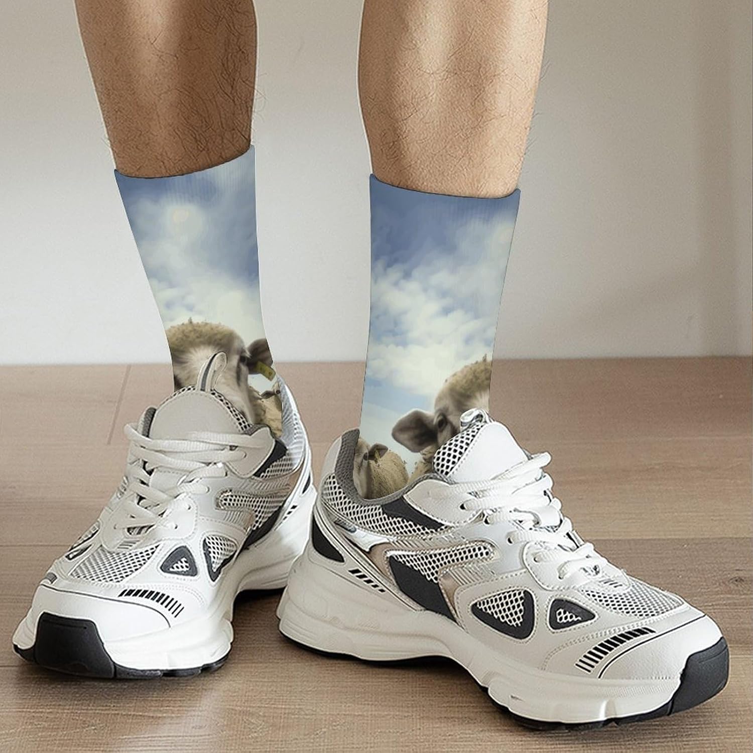 Yellow Eyes Cat Crew Socks Moisture Wicking Ankle High Cushioned Arch Support Seamless Toe Athletic & Casual