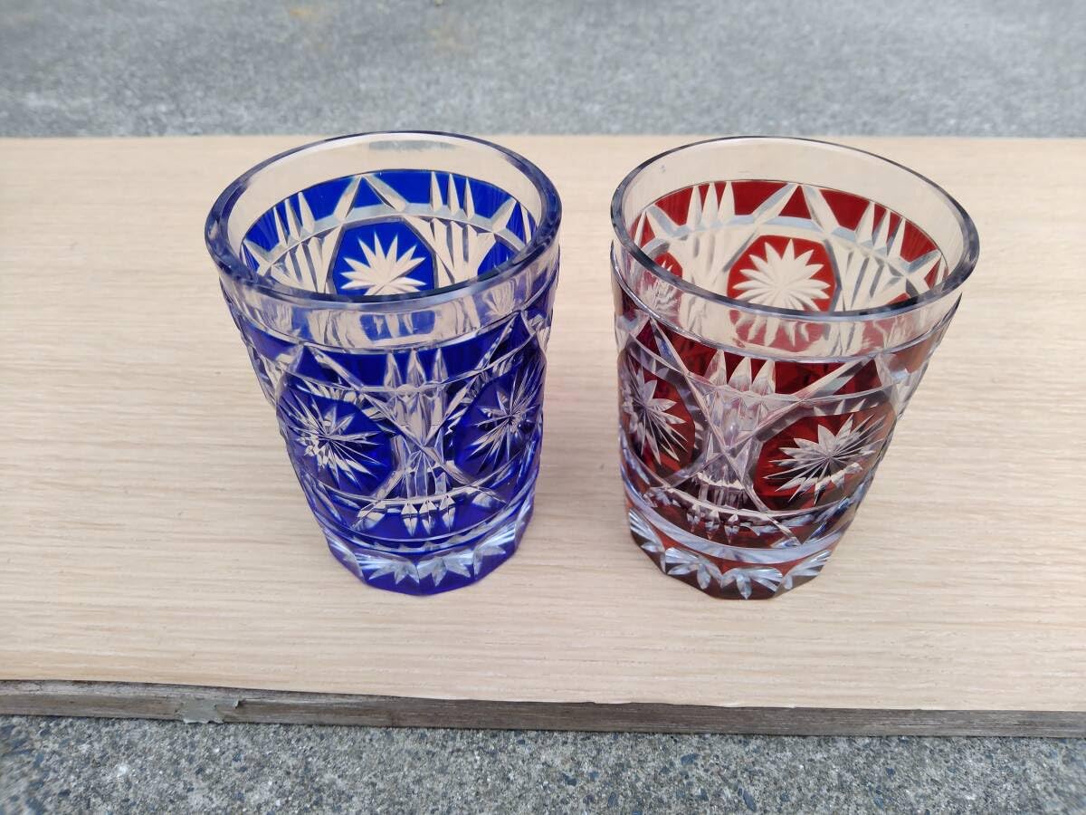 薩摩切子 創作切子 ペア クリスタル グラス タンブラー ２色 ブルー レッド Amazon | 薩摩切子 創作切子 ペア クリスタル グラス タンブラー 2色