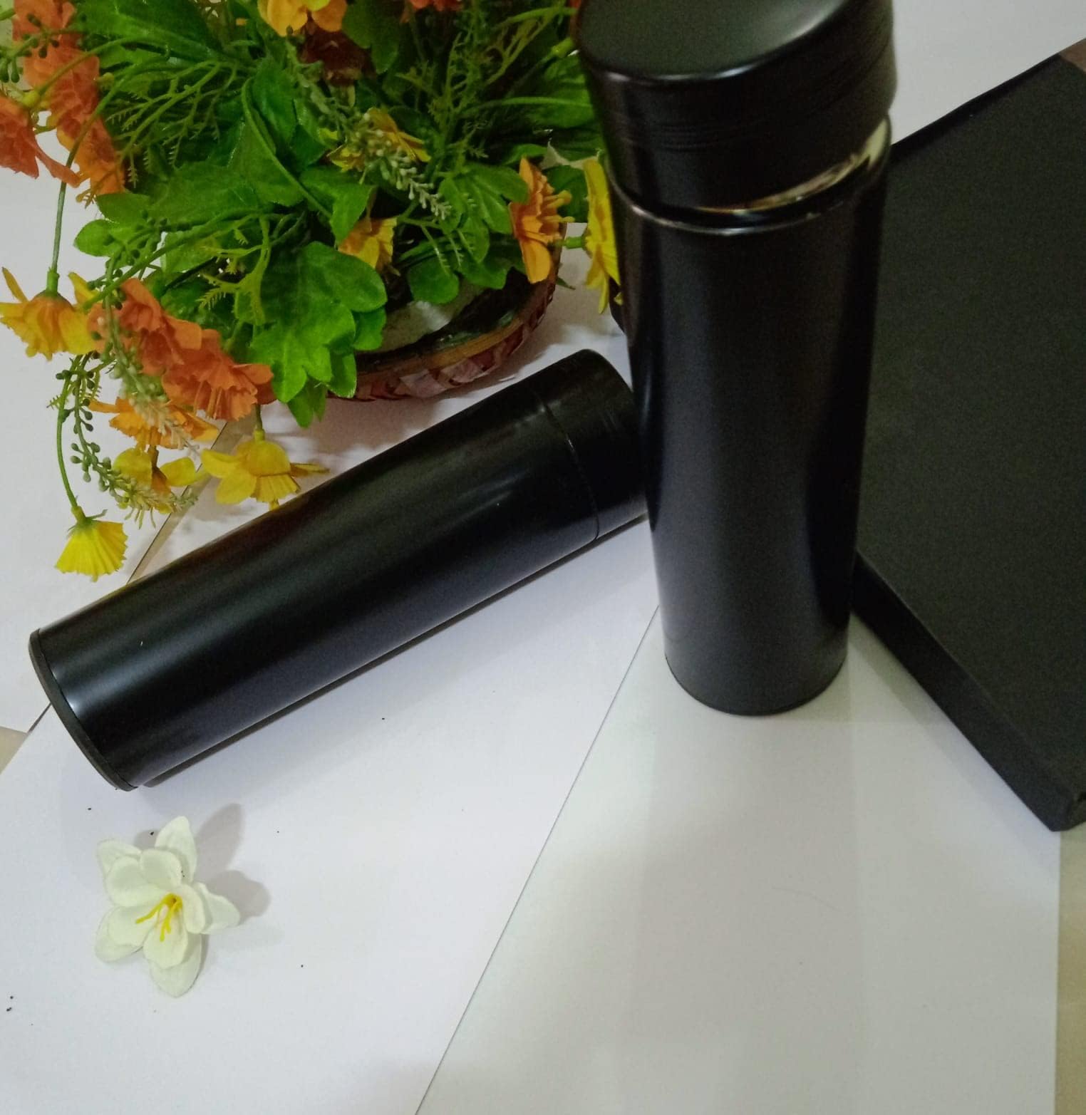 IndiPRO Smart Vacuum Insulated Stainless Steel Water Bottle | Perfect for Hot and Cold Drinks | Ideal for Home, Gym, Travel (500 ml)