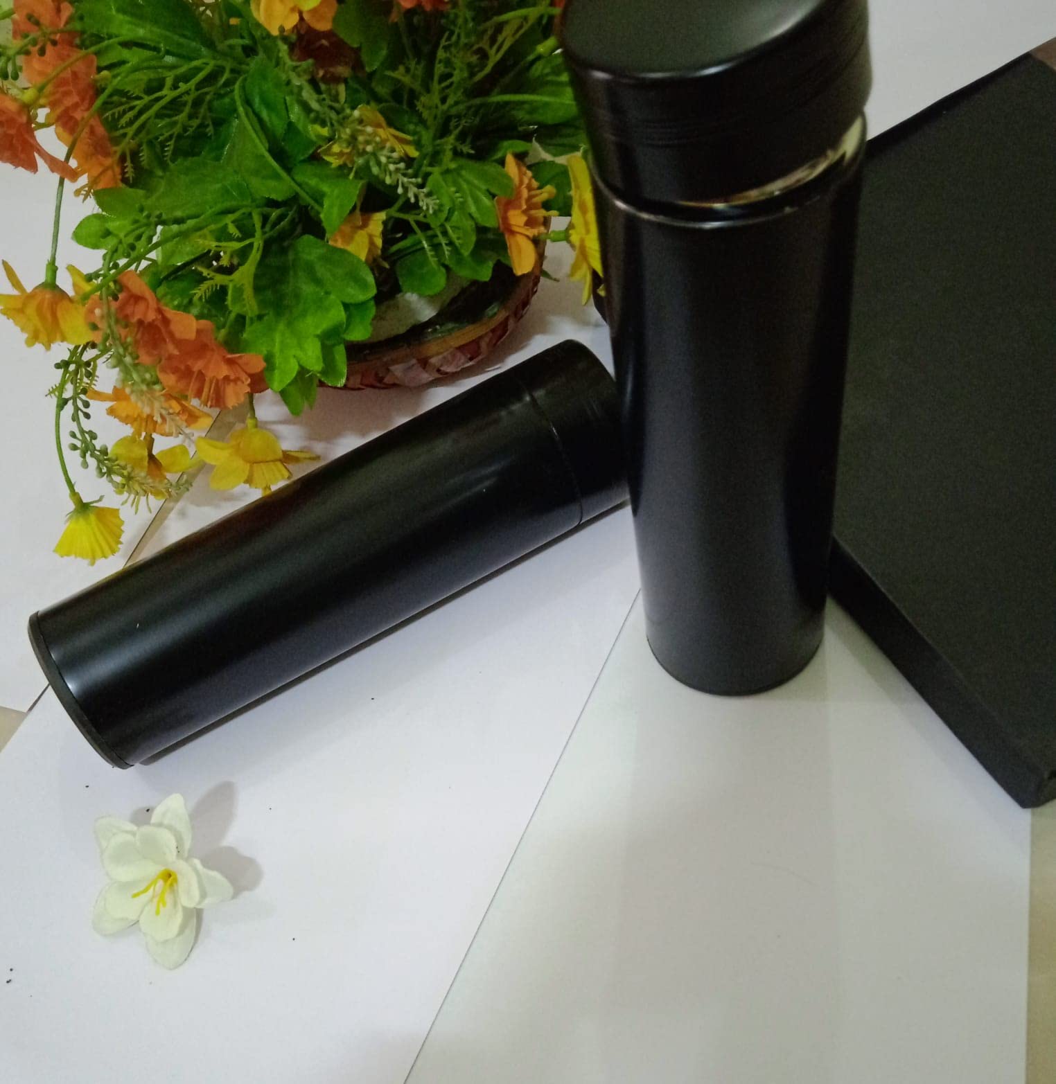 IndiPRO Smart Vacuum Insulated Stainless Steel Water Bottle | Perfect for Hot and Cold Drinks | Ideal for Home, Gym, Travel (500 ml)