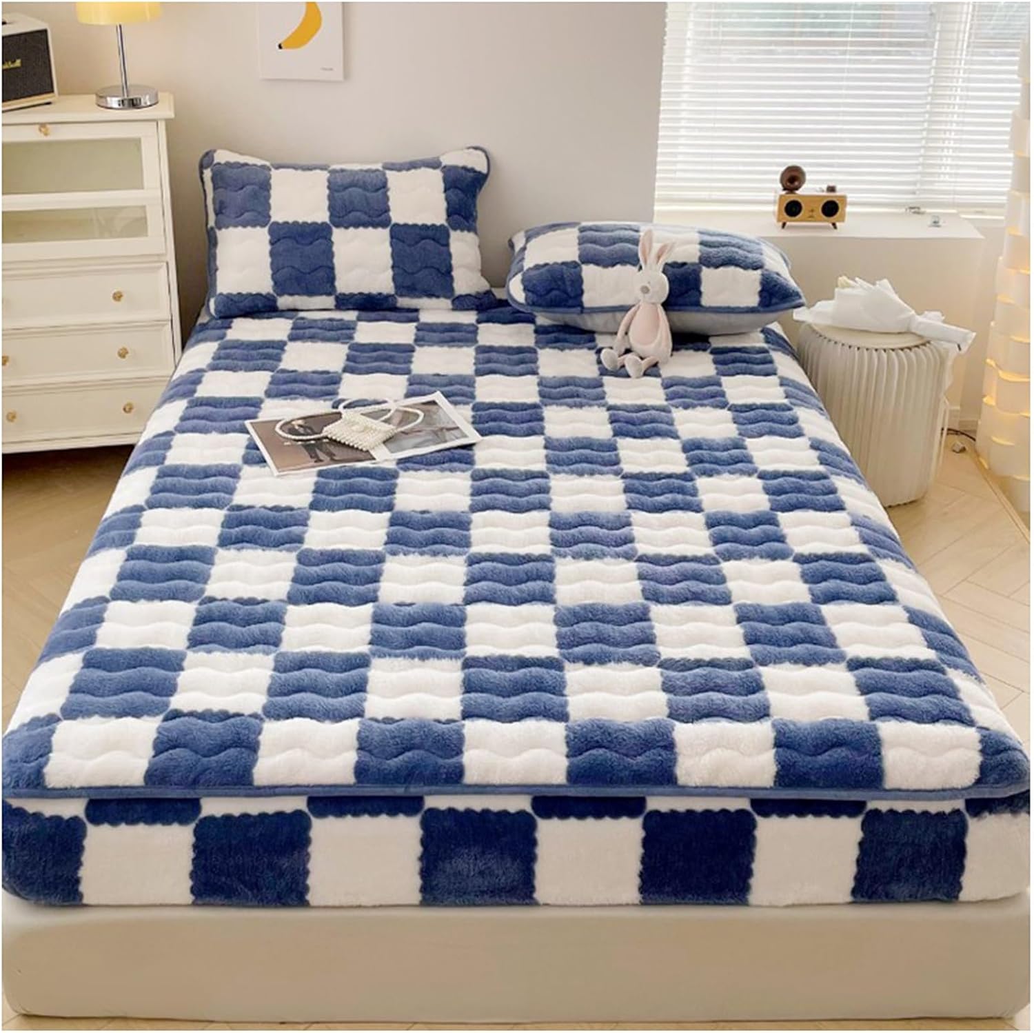 Quilted Mattress Protector, Mattress Protector Cover for Mattress Sheets Soft and Washable, Comfort During Sleep, Soft and Breathable (A,90 x 200 m)