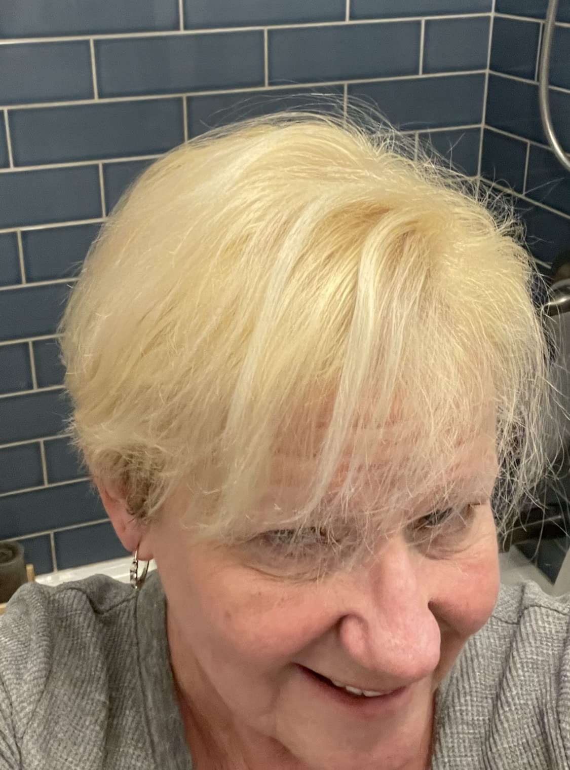 4/mo Finance Schwarzkopf Got2b Metallics Permanent Hair Color, M68