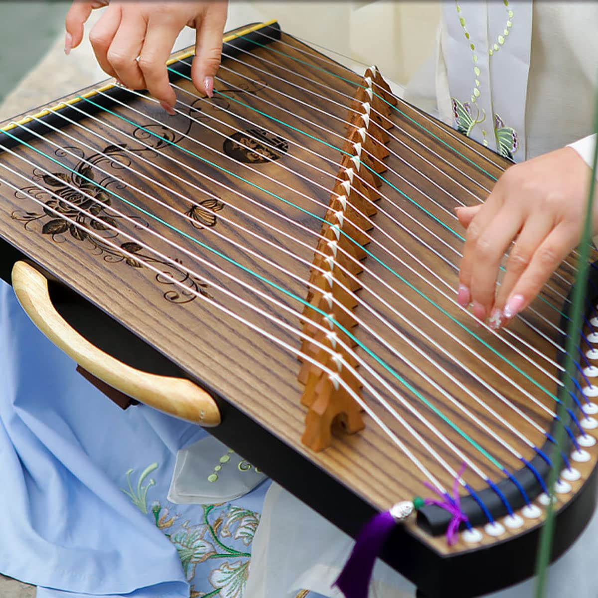 BASICM 21 Saiten Tragbarer Mini Gu Zheng, Guzheng Fingertrainer Mit Zubehör Und Griff, Geeignet Für Anfänger, Kinder, Erwachsene(Color:Und)