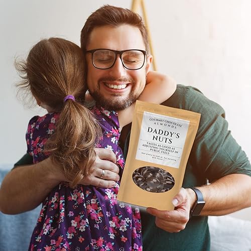 Miniatura 2 de Daddy's Nuts - Almendras de chocolate gourmet – Chocolate Dark Cocoa Nuts Kepperton – Divertidos regalos de dulces para hombres, Día del Padre,