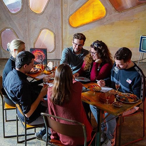 Miniatura 6 de Talking Tables Mars Space - Juego de Escape Room con temática espacial  Organiza tu propia noche de juegos  para cumpleaños, cena, entretenimiento