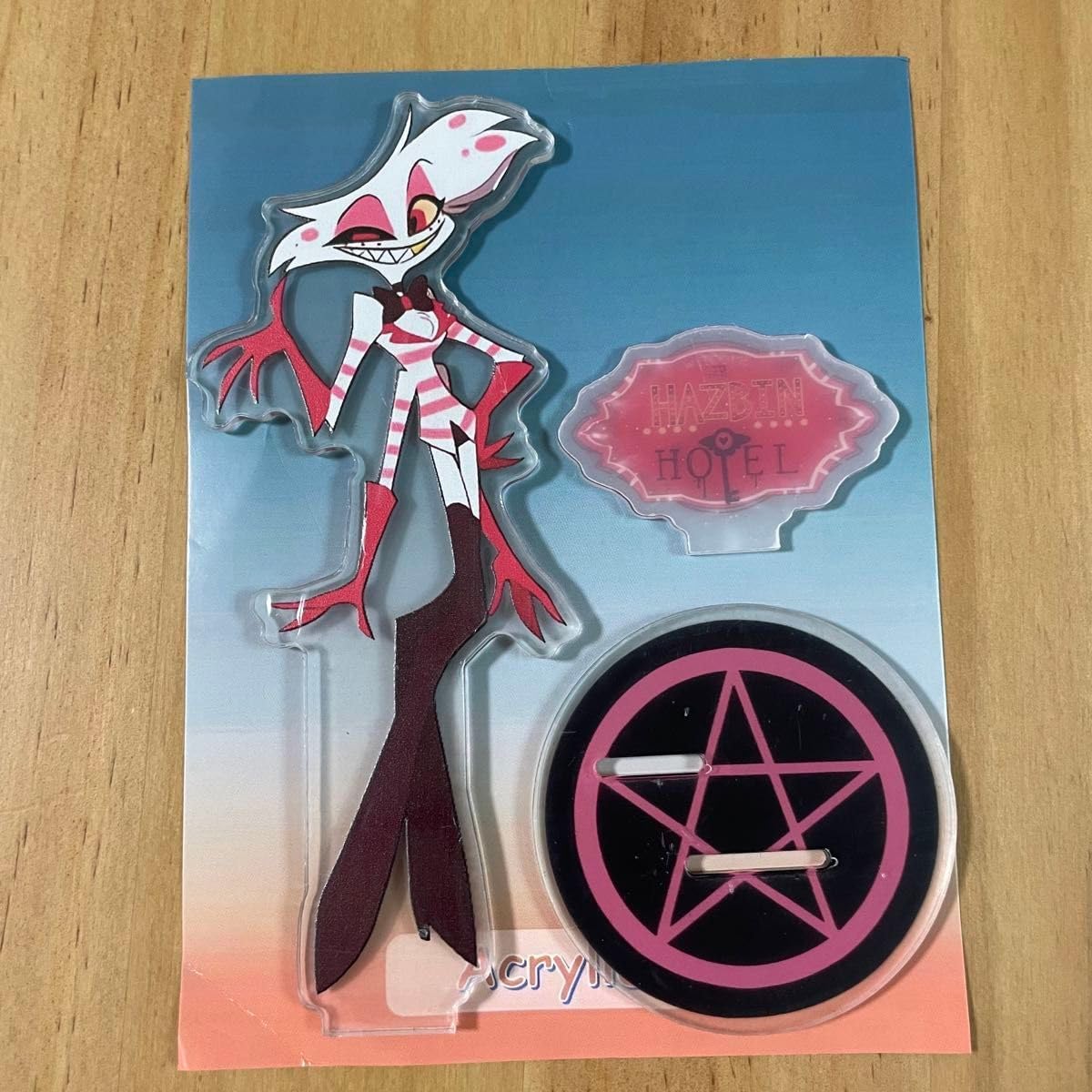 Hazbin Hotel ハズビンホテル カフェ エンジェルダスト ハズビンホテル】カフェ エンジェルダスト セット - メルカリ