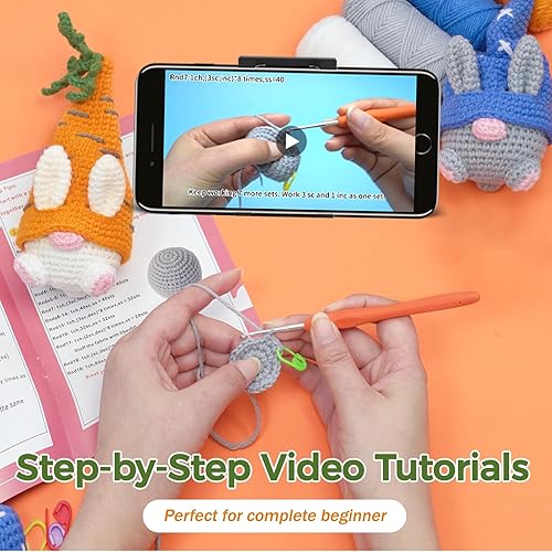 Miniatura 3 de PIPAPI Kit de ganchillo de Navidad para principiantes, 2 patrones de elfo de zanahoria, kit de tejido para adultos y niños con tutoriales en video