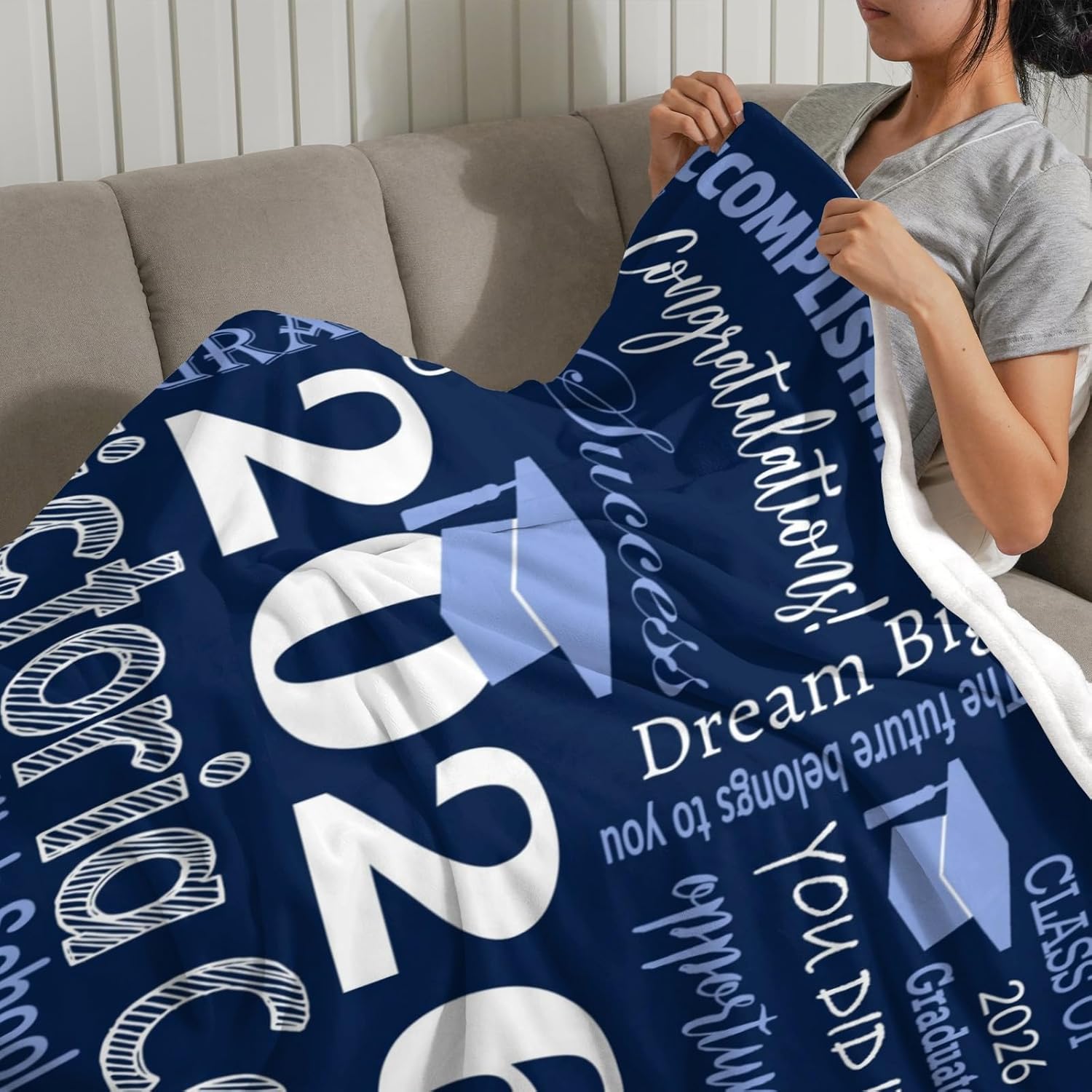 Custom Graduation Gifts Blanket with Name School Personalized Class of 2026 Graduation Blankets for Son Daughter Customized Blanket for High School College Graduation Party Gifts
