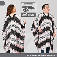 Vista 43 de Artisans Bazaar Poncho tradicional mexicano de Baja para hombres y mujeres, auténtico sarape de Gaban, manta de vaquero Pancho Jorongo rojo - rosa